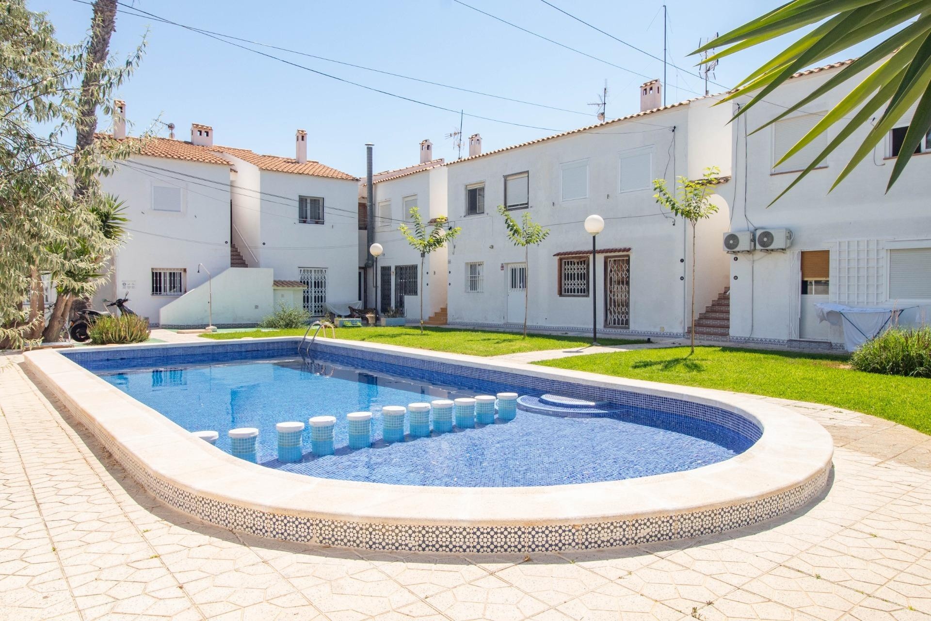 Venta - Apartamento / Piso -
Orihuela Costa - Cabo Roig