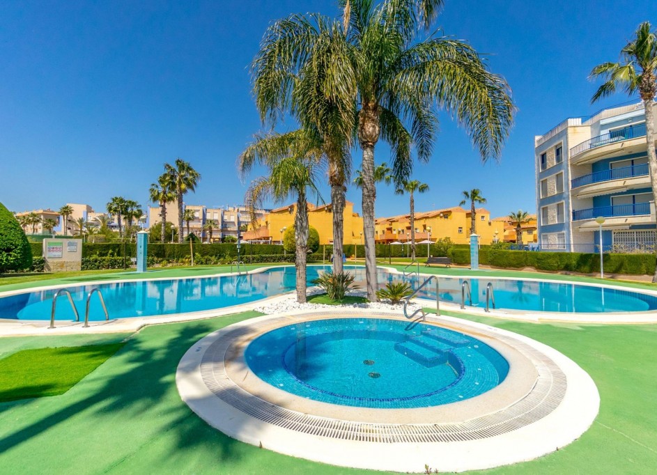 Venta - Apartamento piso -
Orihuela Costa - Campoamor