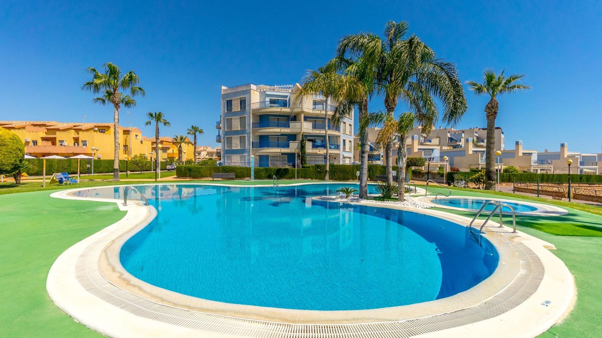 Venta - Apartamento piso -
Orihuela Costa - Campoamor