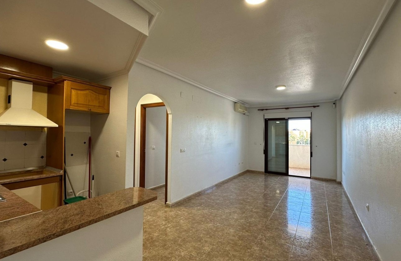 Venta - Apartamento piso -
Orihuela Costa - Campoamor