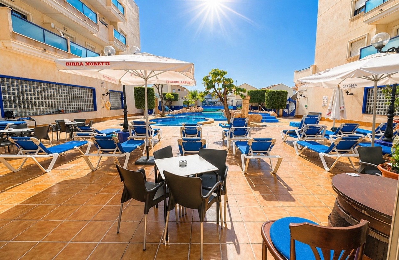 Venta - Apartamento / Piso -
Orihuela Costa - Costa Blanca