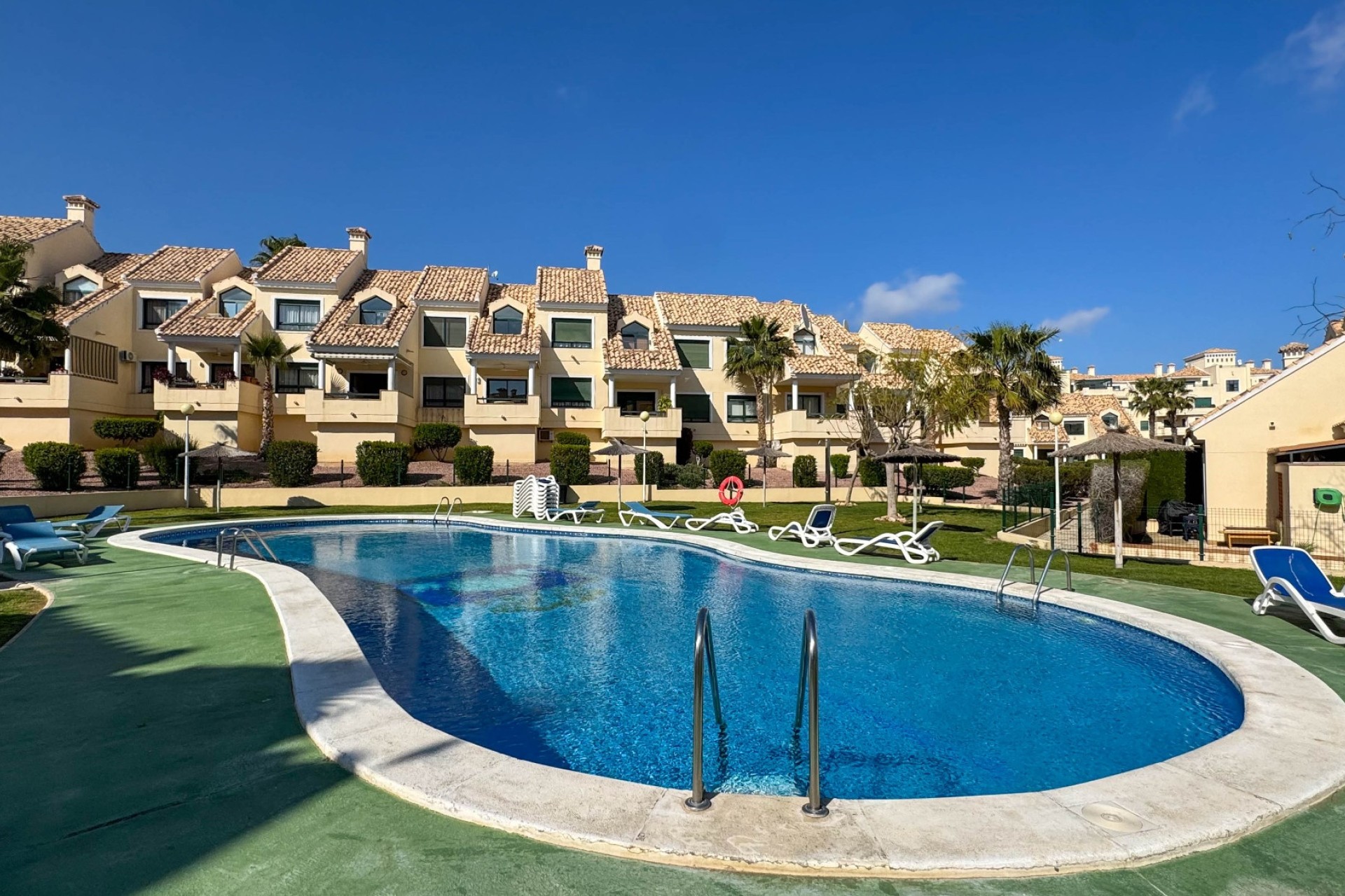 Venta - Apartamento / Piso -
Orihuela Costa - Costa Blanca