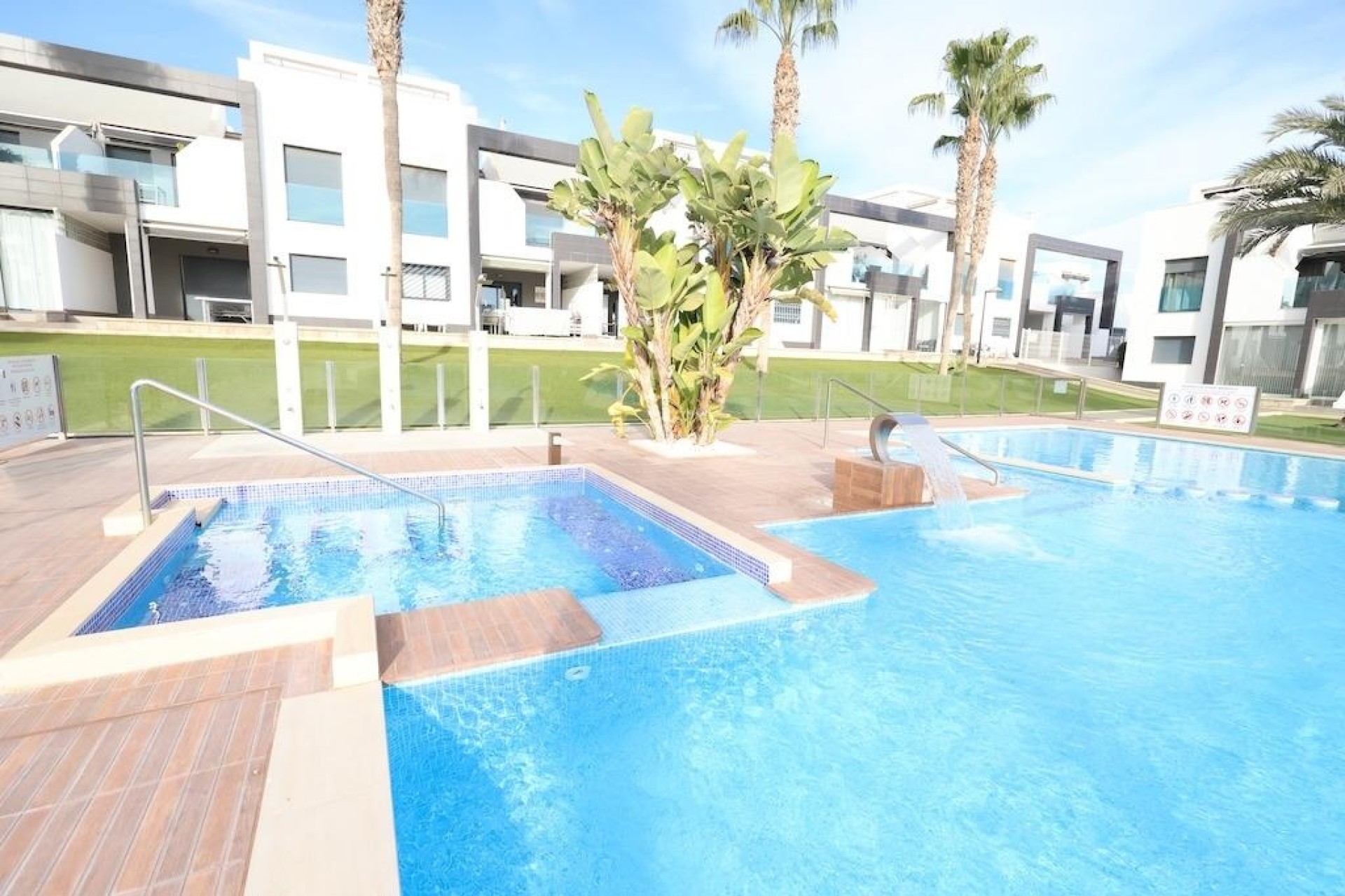Venta - Apartamento / Piso -
Orihuela Costa - La Zenia