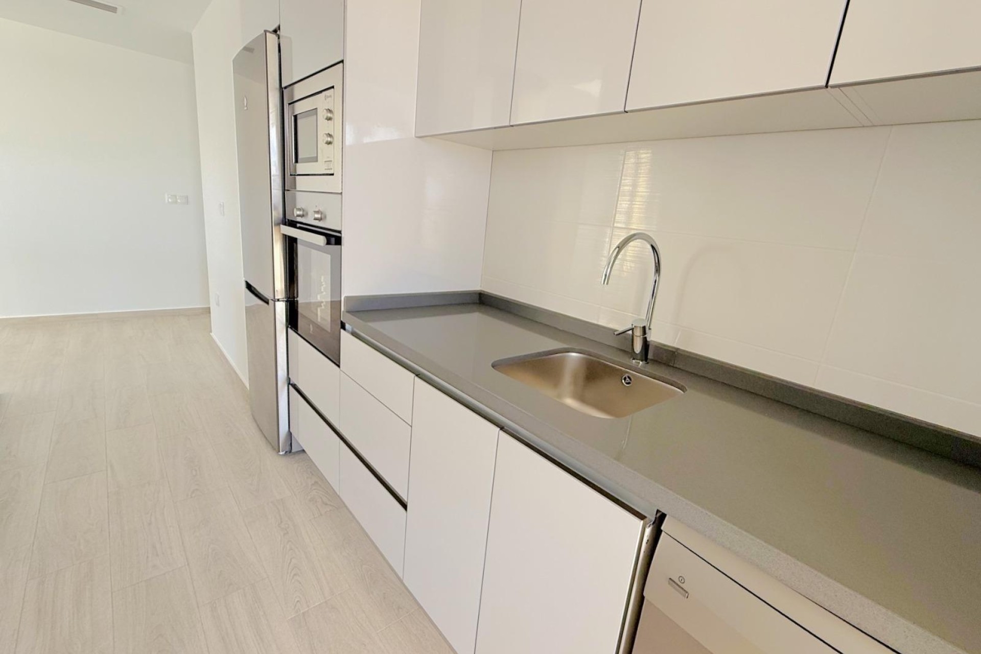 Venta - Apartamento / Piso -
Orihuela Costa - La Zenia