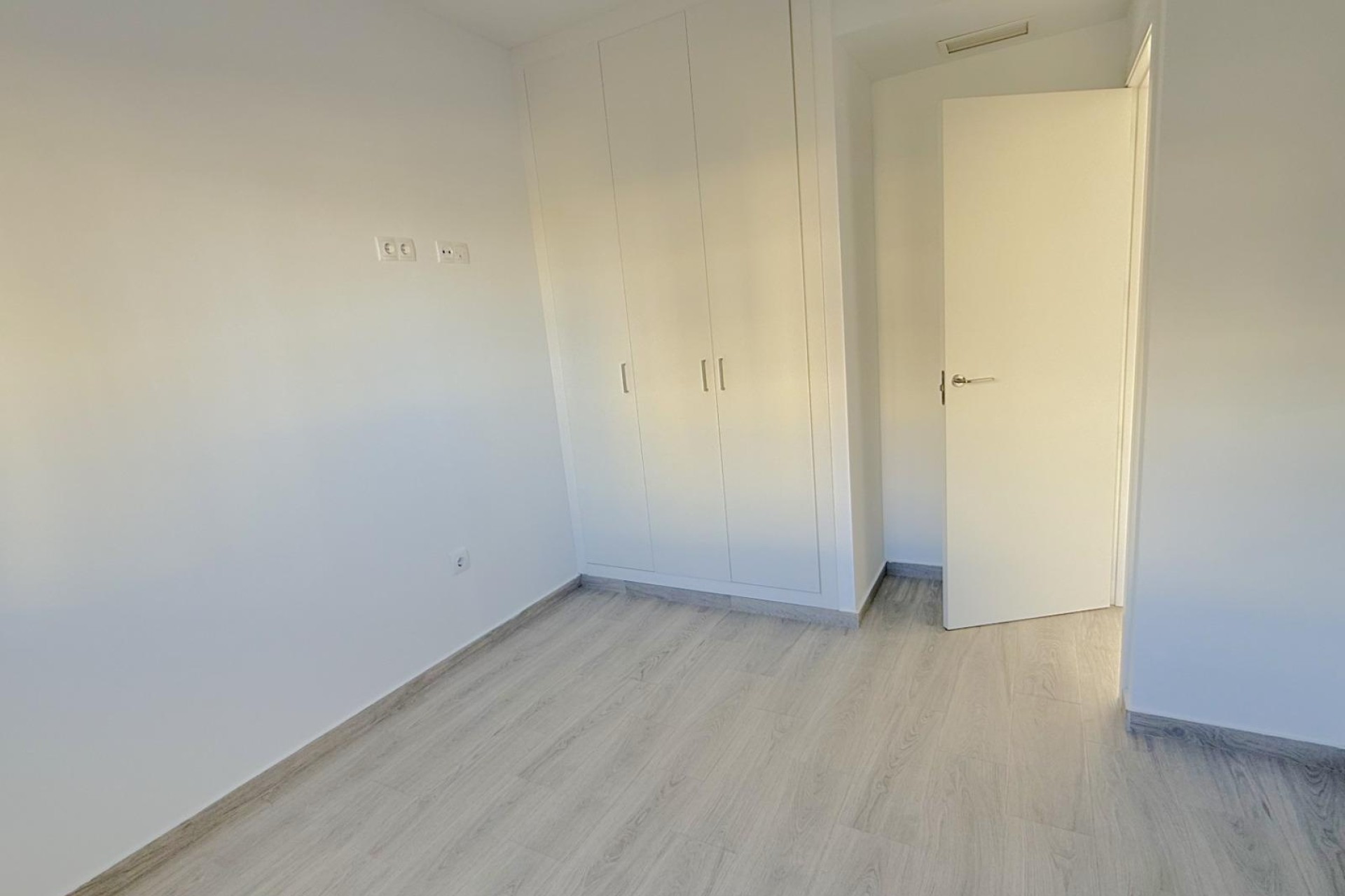 Venta - Apartamento / Piso -
Orihuela Costa - La Zenia