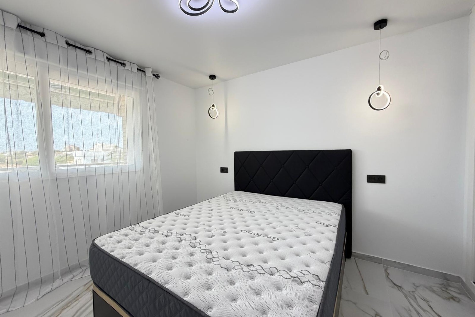 Venta - Apartamento / Piso -
Orihuela Costa - La Zenia