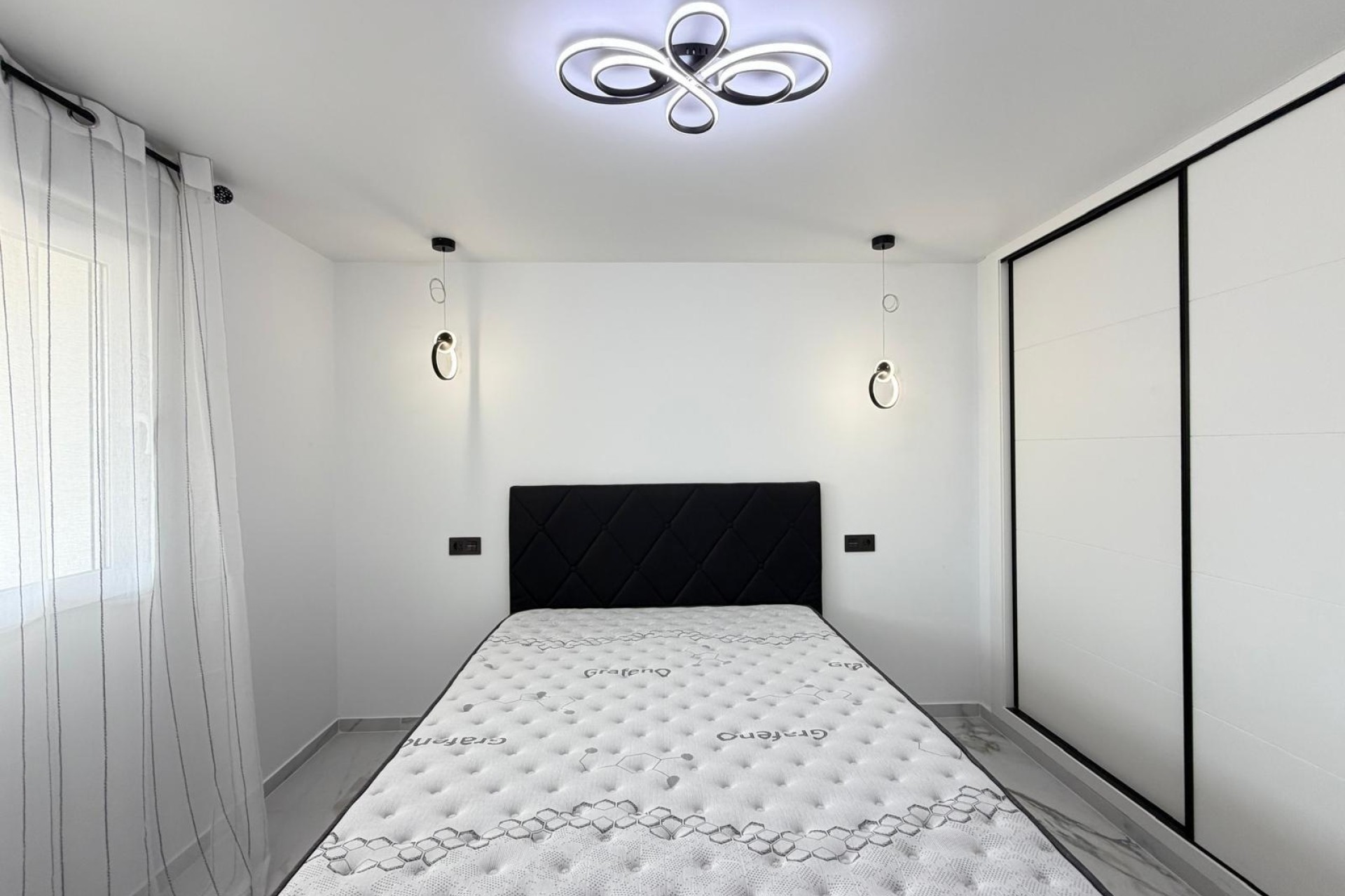 Venta - Apartamento / Piso -
Orihuela Costa - La Zenia