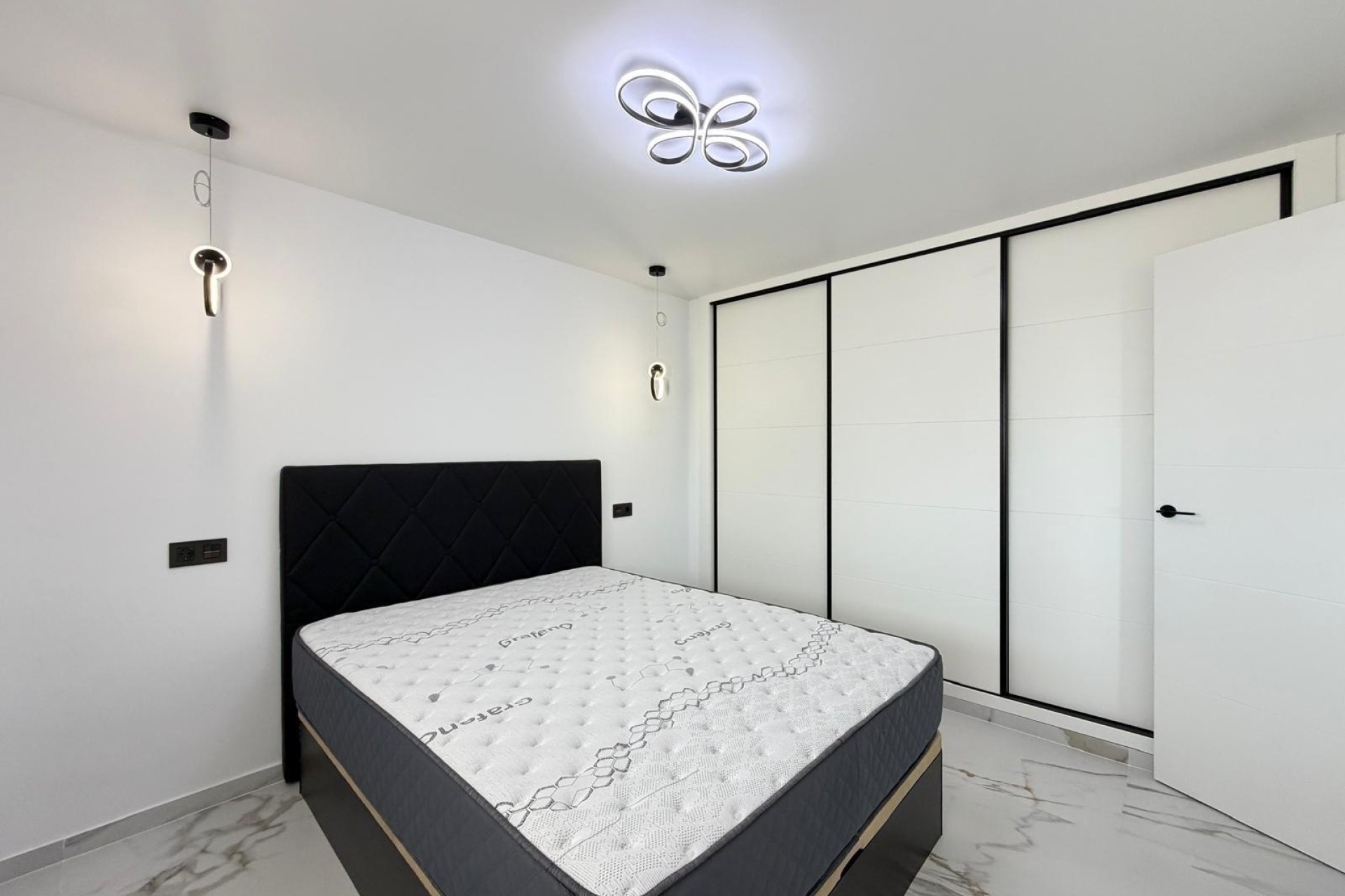 Venta - Apartamento / Piso -
Orihuela Costa - La Zenia