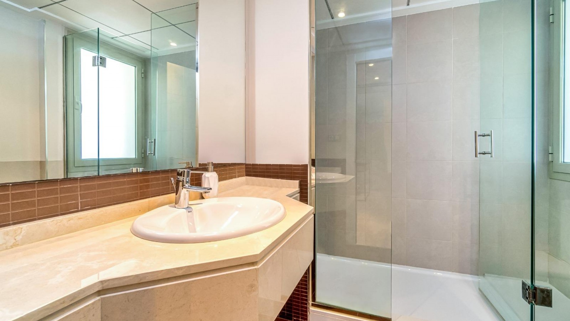 Venta - Apartamento piso -
Orihuela Costa - Las Colinas Golf