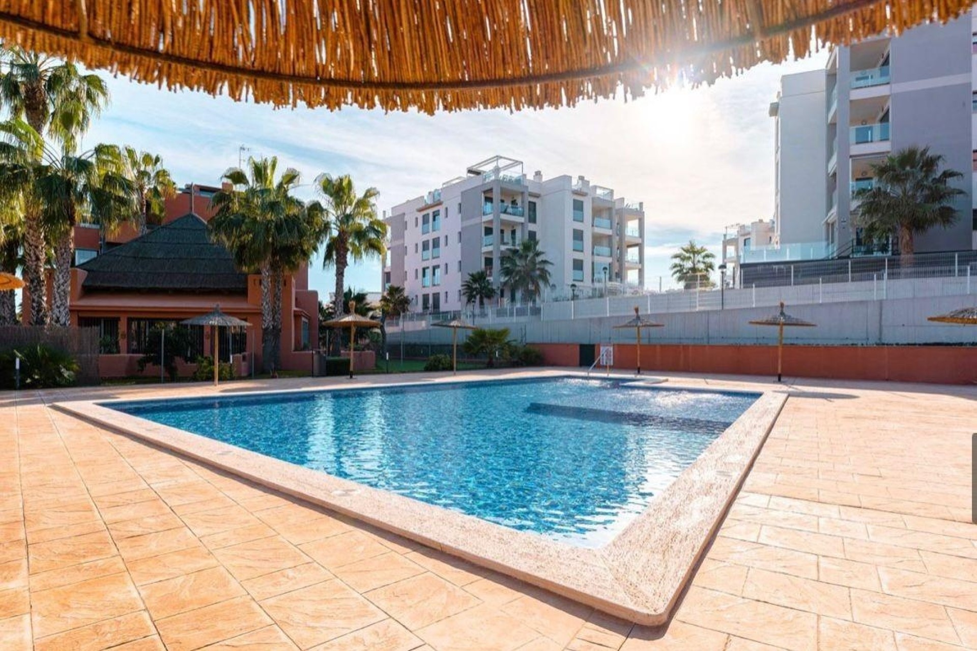 Venta - Apartamento piso -
Orihuela Costa - Las Filipinas