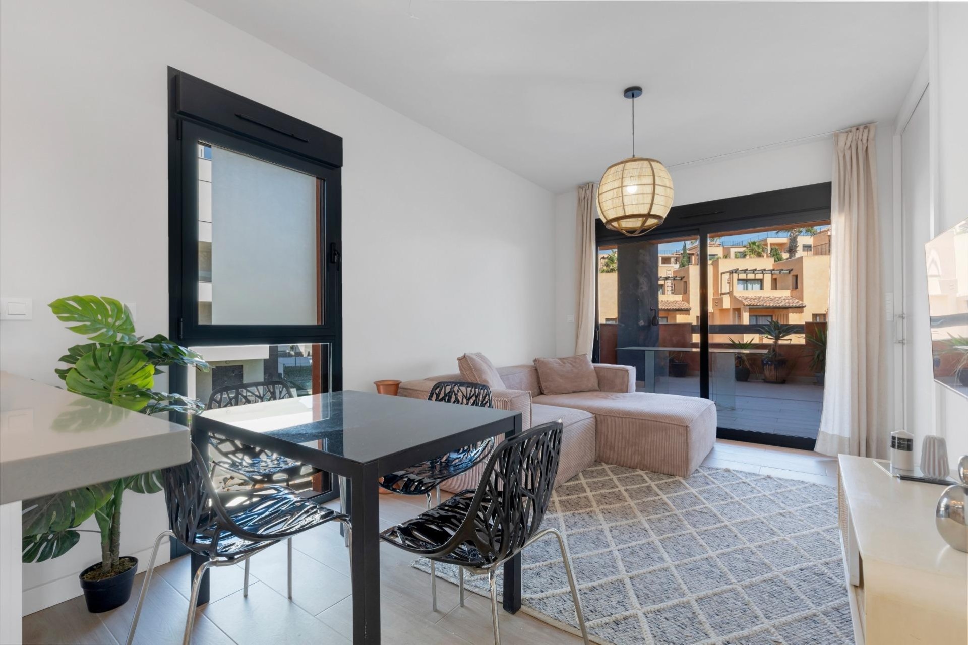 Venta - Apartamento / Piso -
Orihuela Costa - Las Filipinas