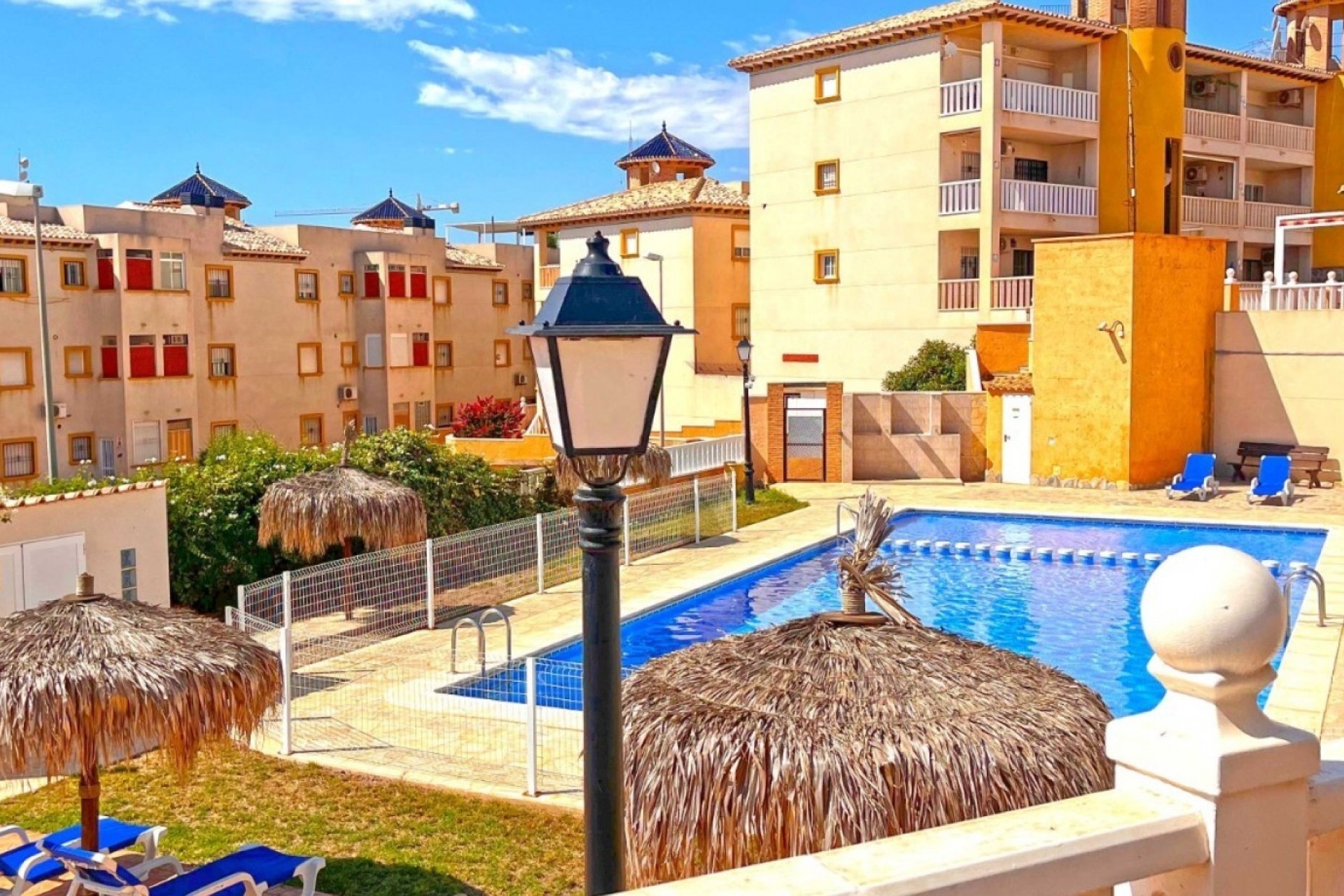 Venta - Apartamento / Piso -
Orihuela Costa - Lomas de Cabo Roig