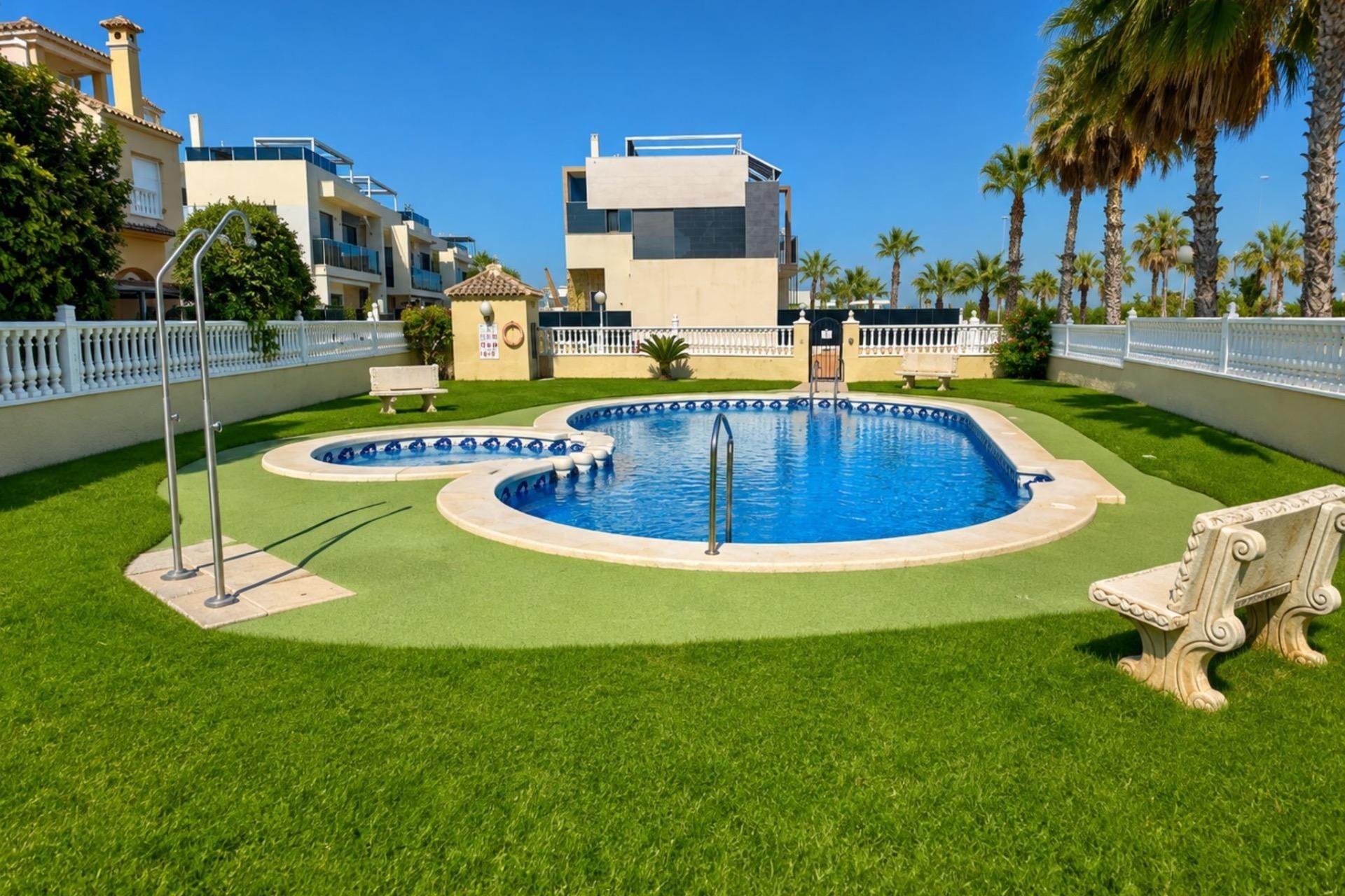 Venta - Apartamento / Piso -
Orihuela Costa - Lomas de Cabo Roig