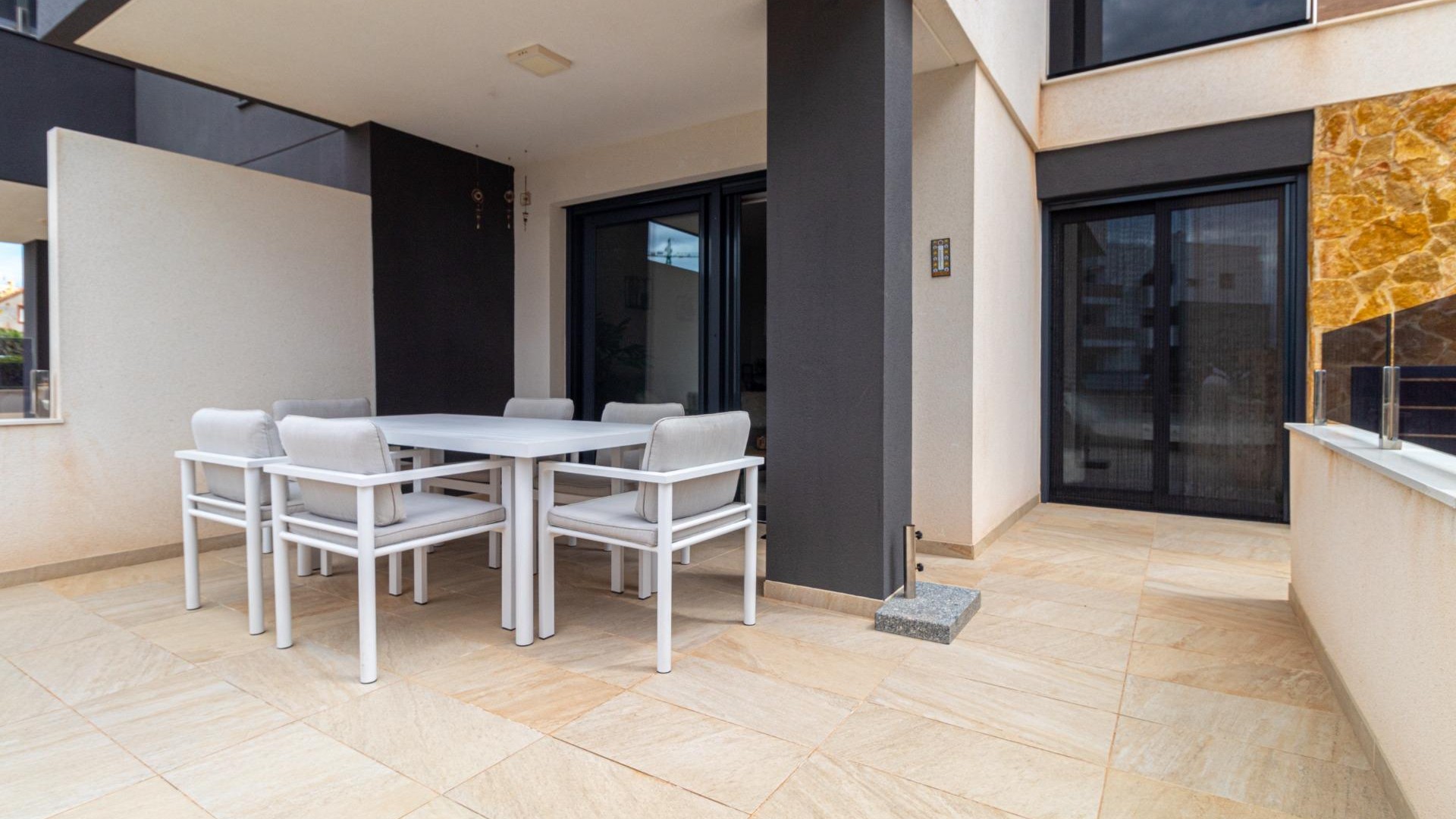 Venta - Apartamento piso -
Orihuela Costa - Los Almendros-La Florida