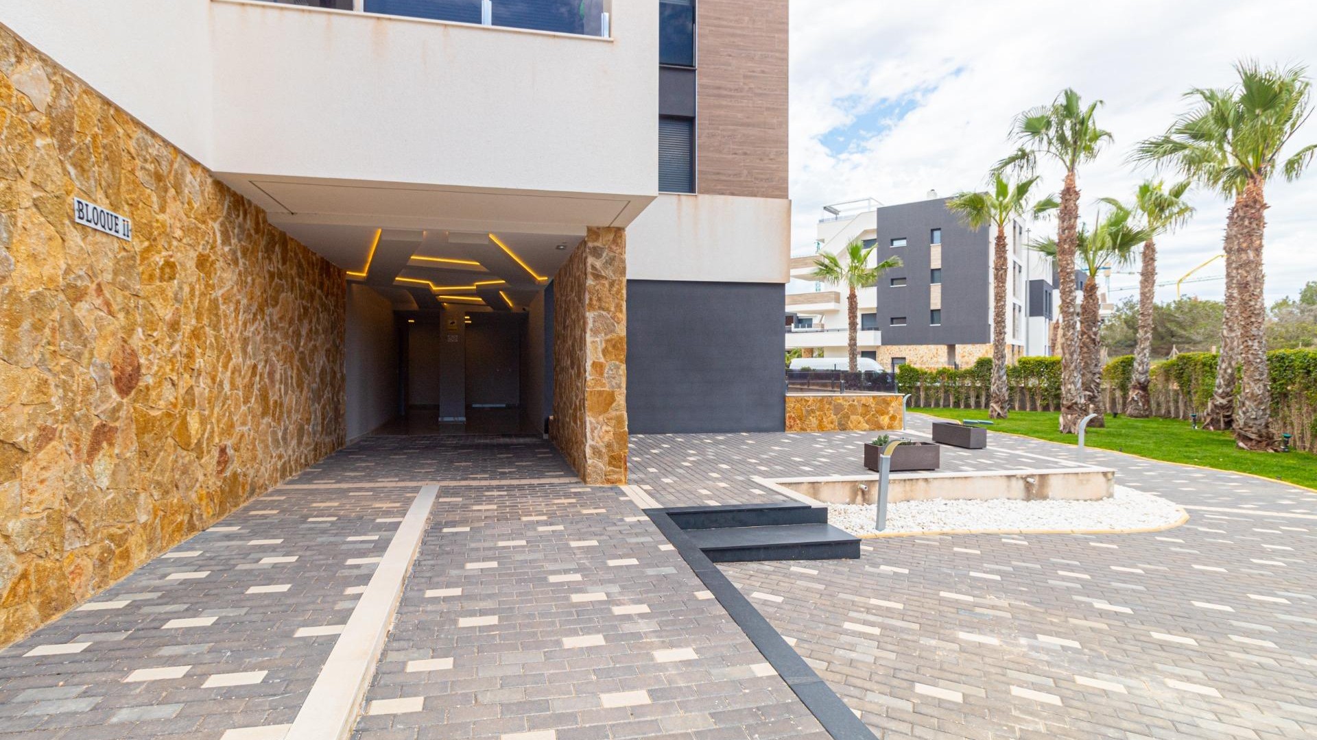 Venta - Apartamento piso -
Orihuela Costa - Los Almendros-La Florida