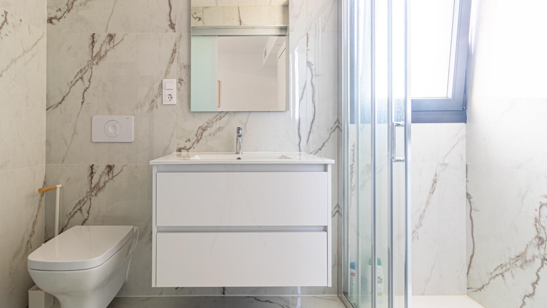 Venta - Apartamento piso -
Orihuela Costa - Los Almendros-La Florida