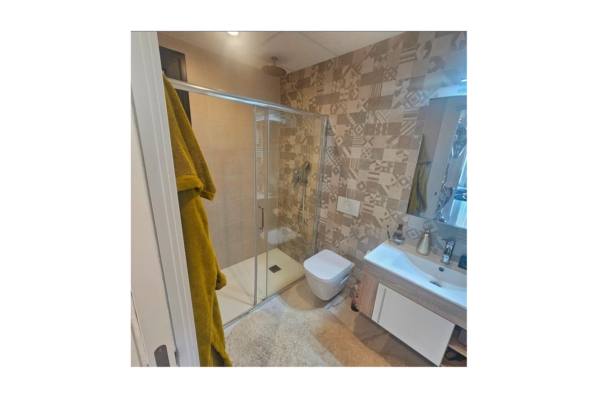 Venta - Apartamento / Piso -
Orihuela Costa - Los Almendros-la Florida