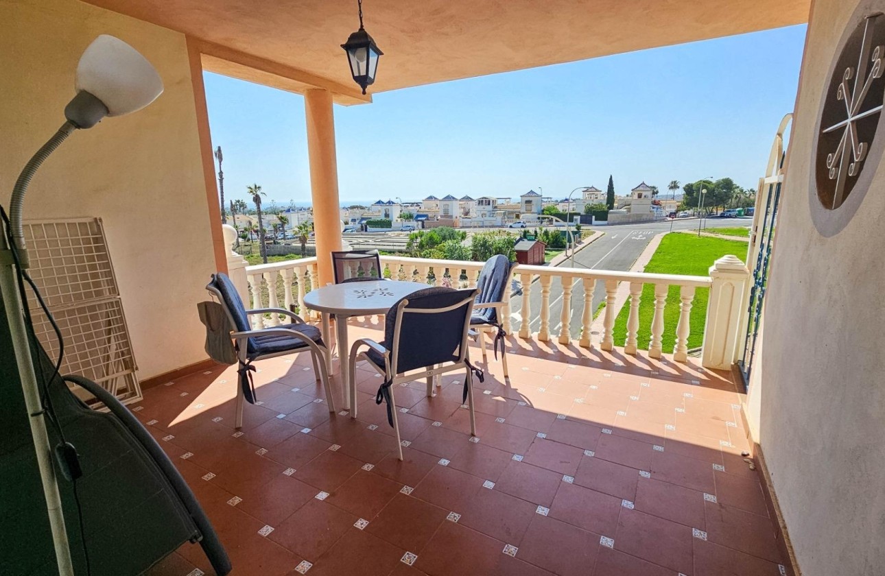 Venta - Apartamento / Piso -
Orihuela Costa - Los Altos