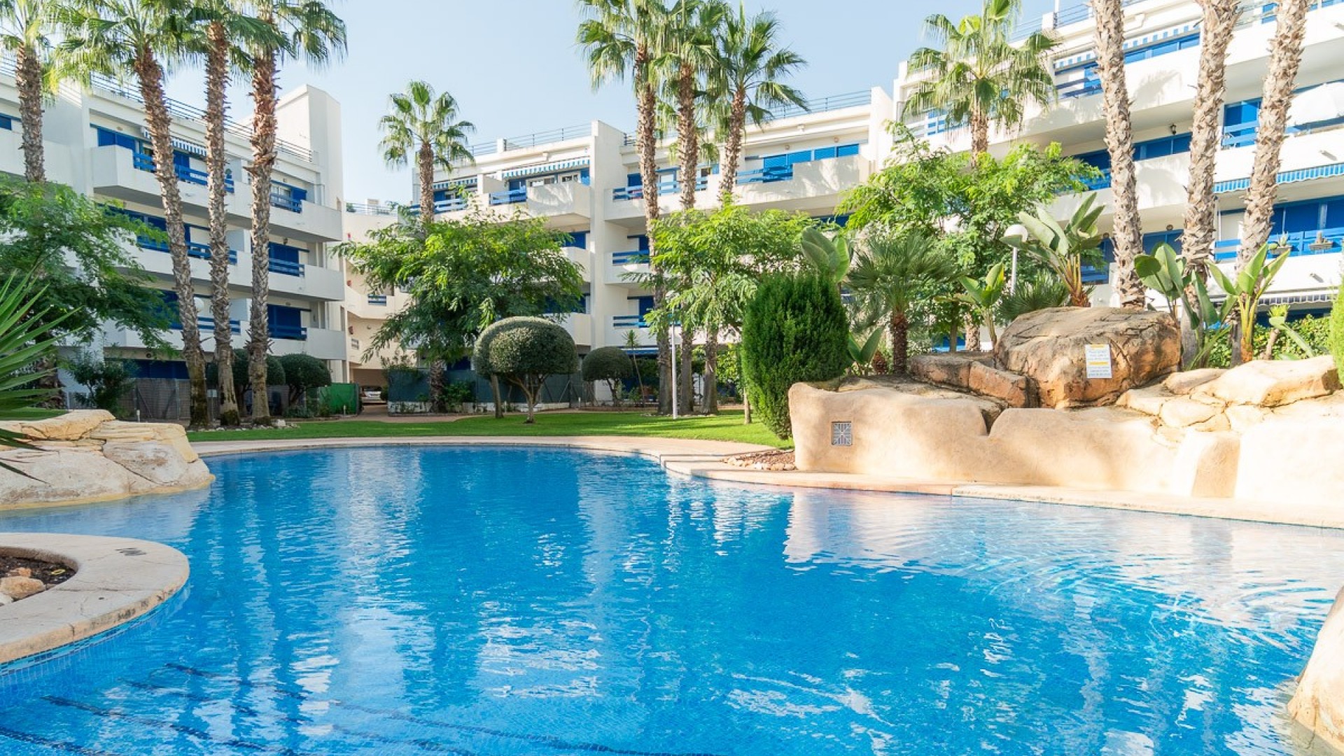 Venta - Apartamento piso -
Orihuela Costa - Playa Flamenca