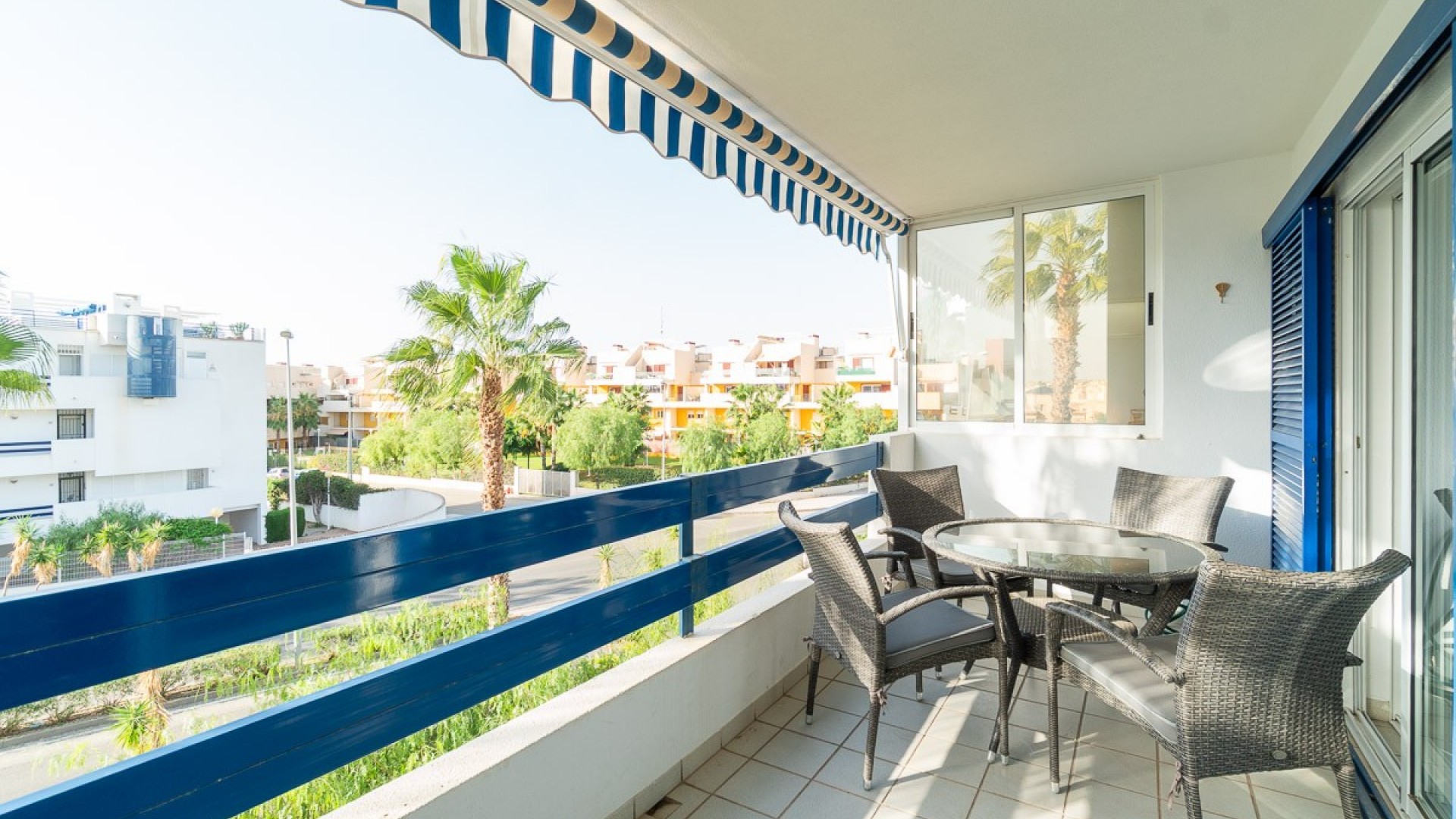 Venta - Apartamento piso -
Orihuela Costa - Playa Flamenca