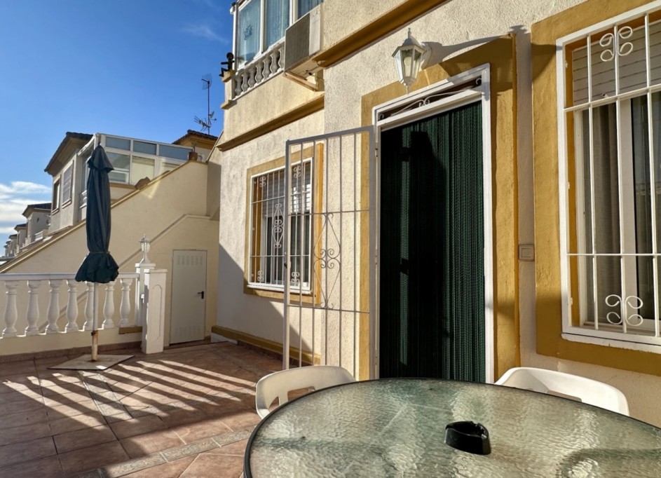 Venta - Apartamento piso -
Orihuela Costa - Playa Flamenca