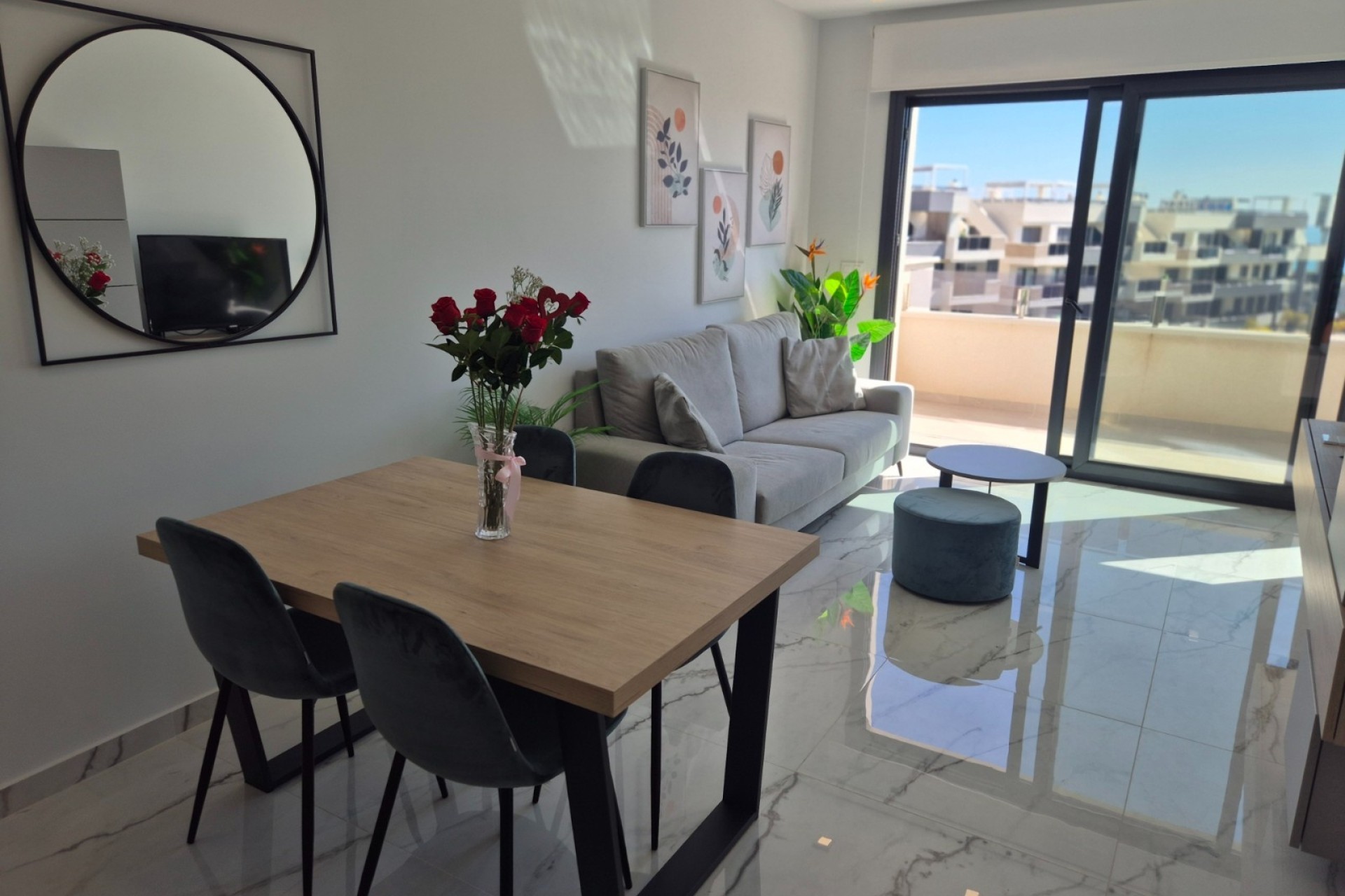 Venta - Apartamento piso -
Orihuela Costa - Playa Flamenca