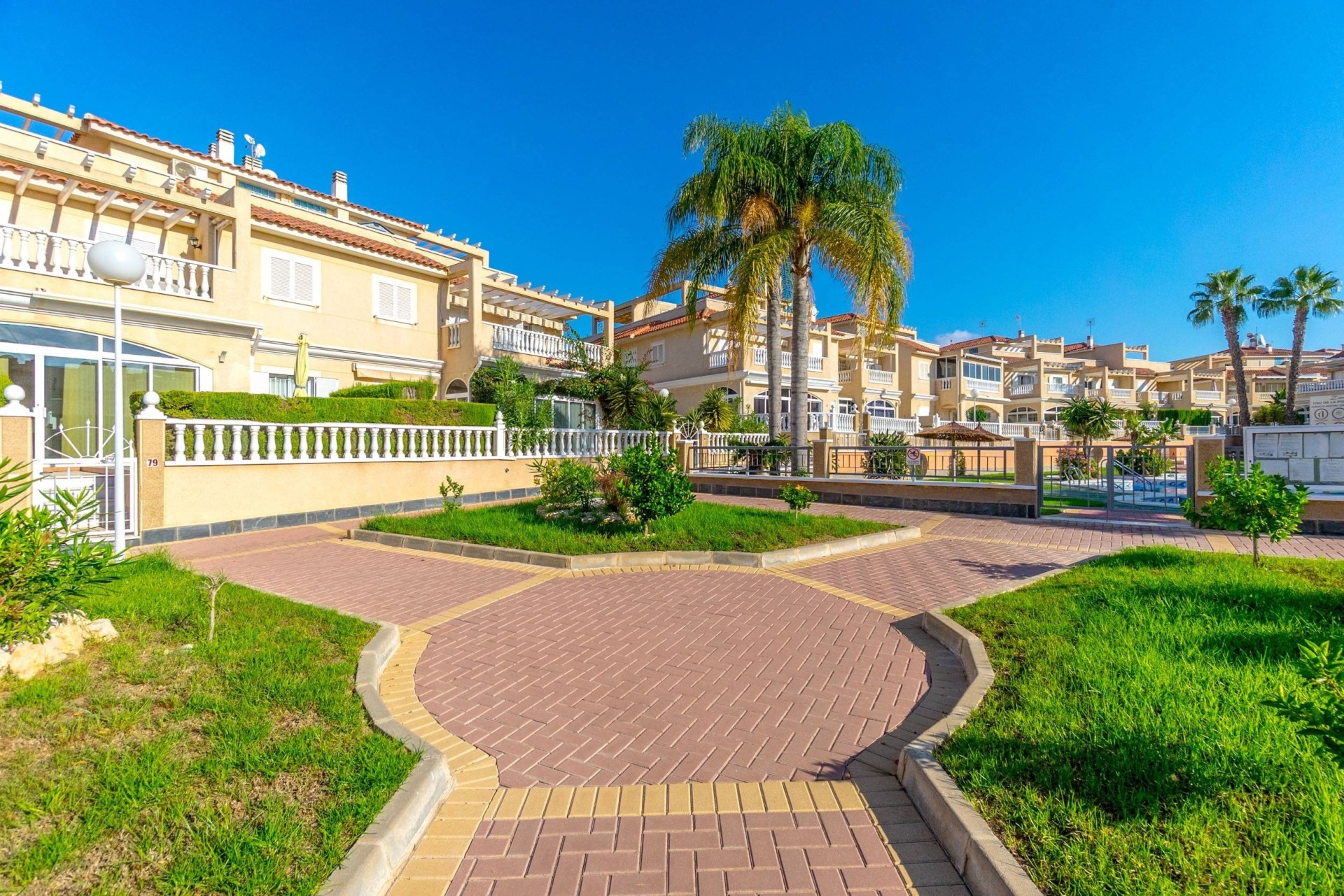 Venta - Apartamento / Piso -
Orihuela Costa - Playa Flamenca