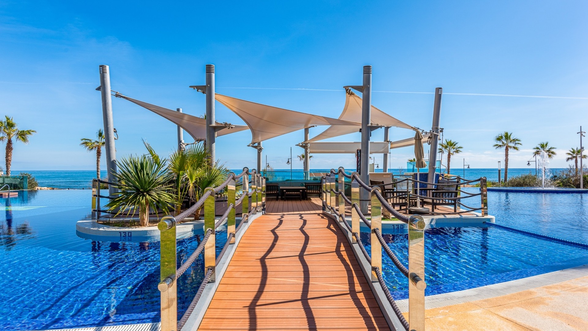 Venta - Apartamento piso -
Orihuela Costa - Punta Prima