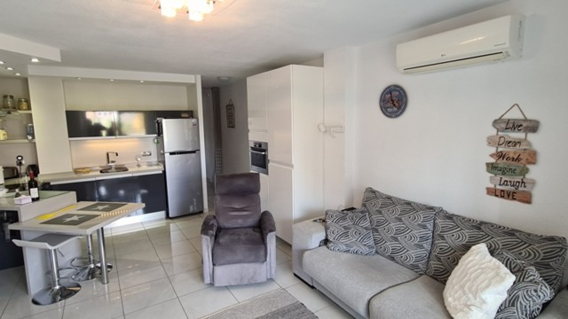 Venta - Apartamento piso -
Orihuela Costa - Punta Prima