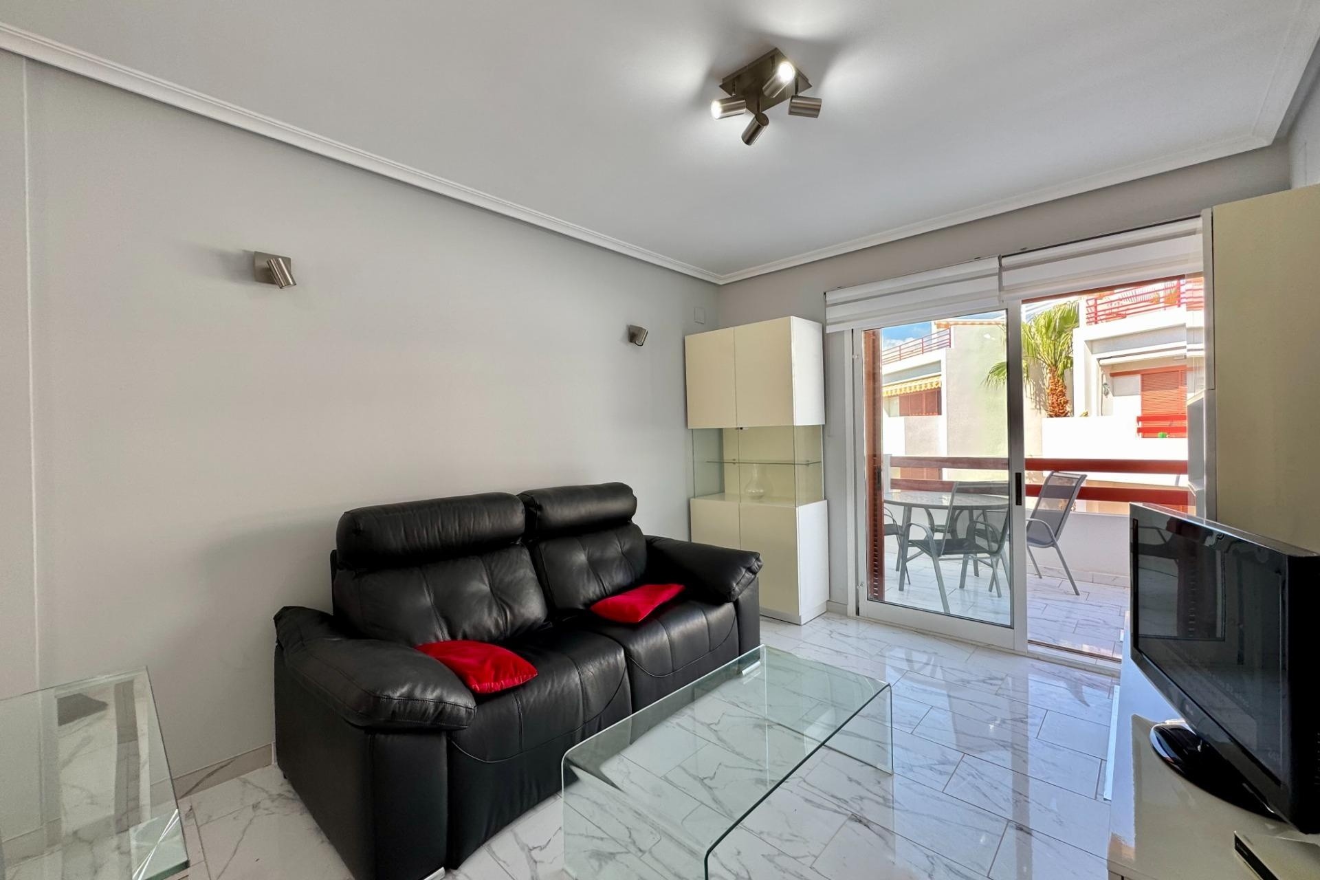 Venta - Apartamento / Piso -
Orihuela Costa - Punta Prima
