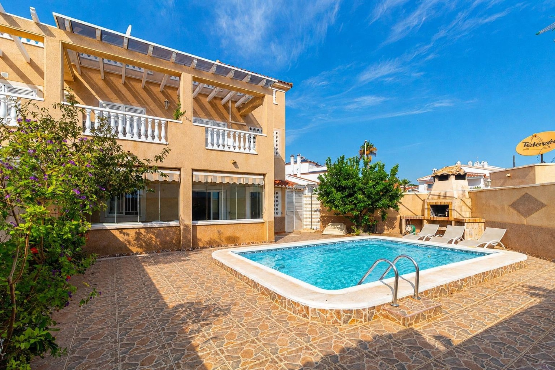 Venta - Apartamento / Piso -
Orihuela Costa - Punta Prima