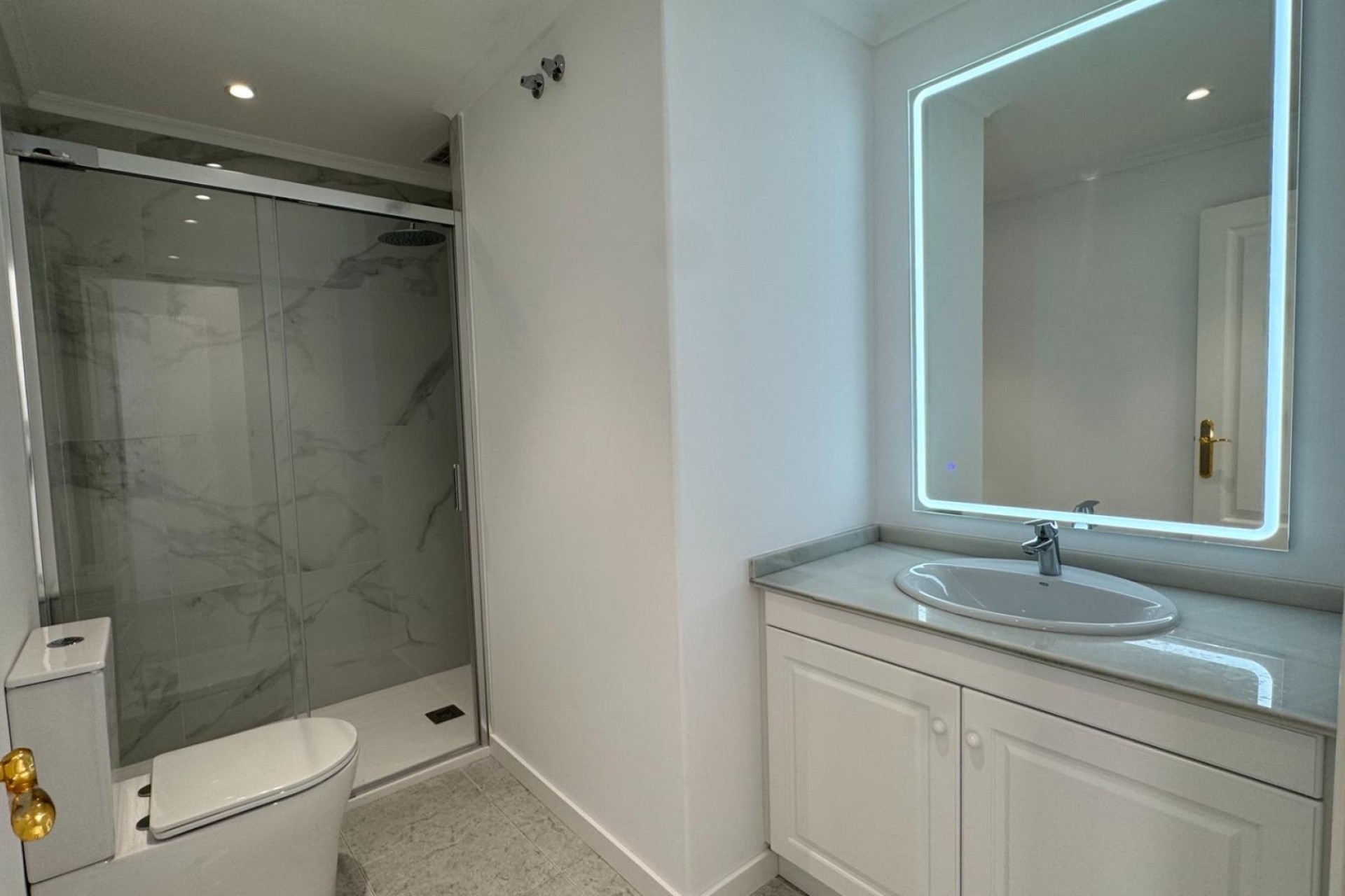 Venta - Apartamento / Piso -
Orihuela Costa - Villamartín-Las Filipinas