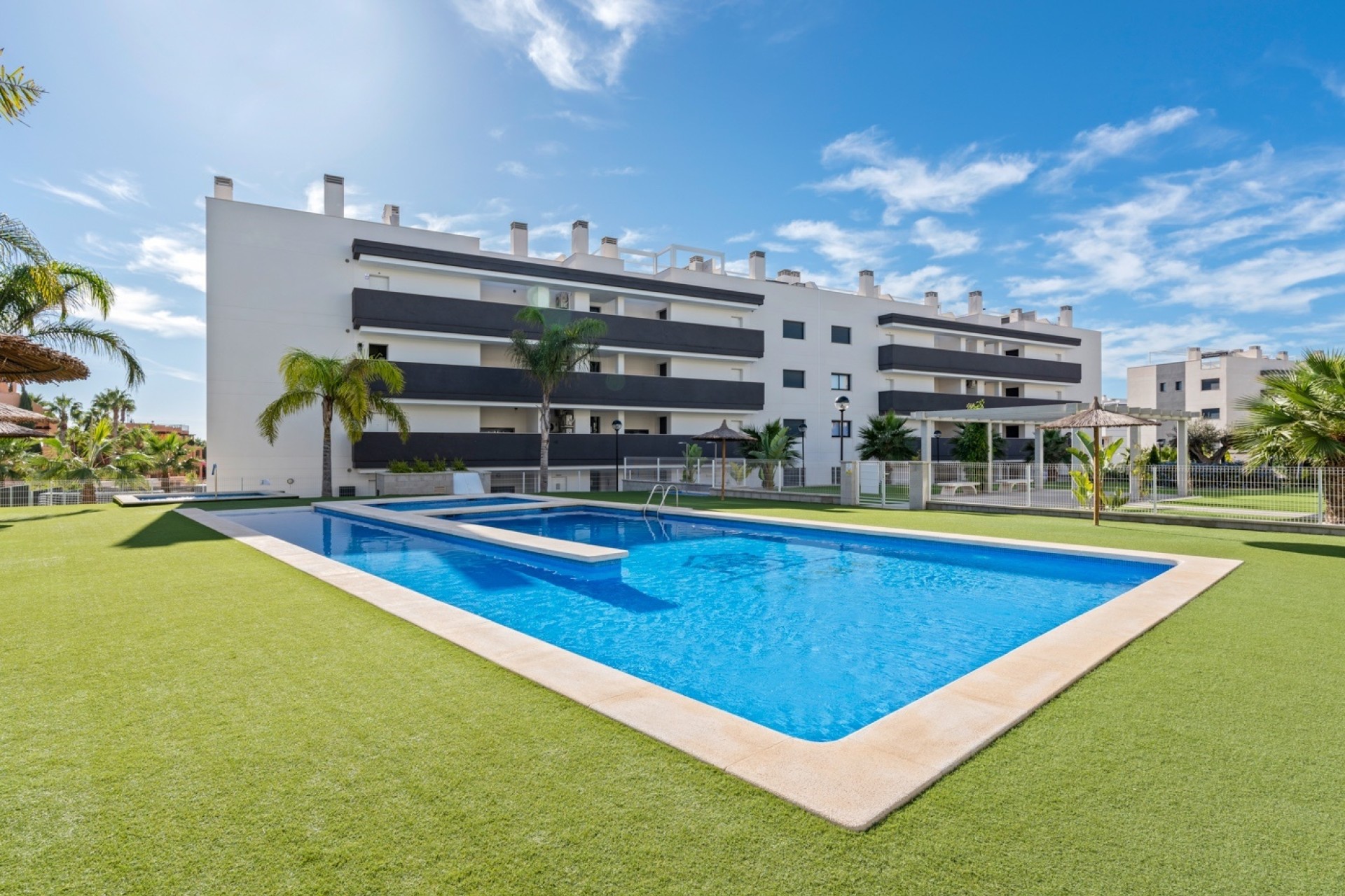 Venta - Apartamento / Piso -
Orihuela Costa - Villamartín
