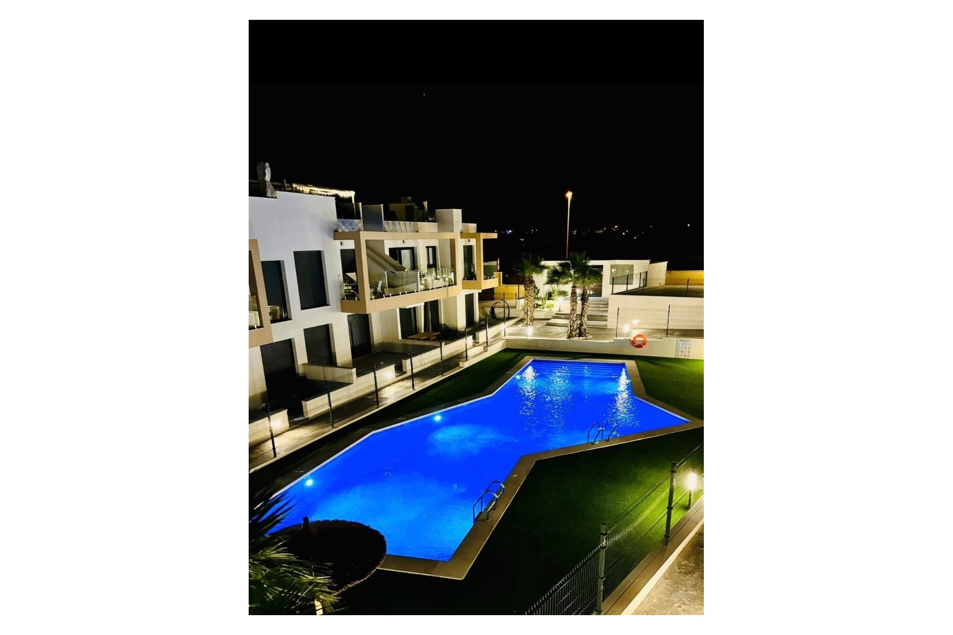 Venta - Apartamento / Piso -
Orihuela Costa - Villamartín