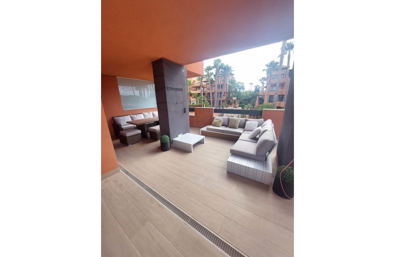 Venta - Apartamento / Piso -
Orihuela Costa