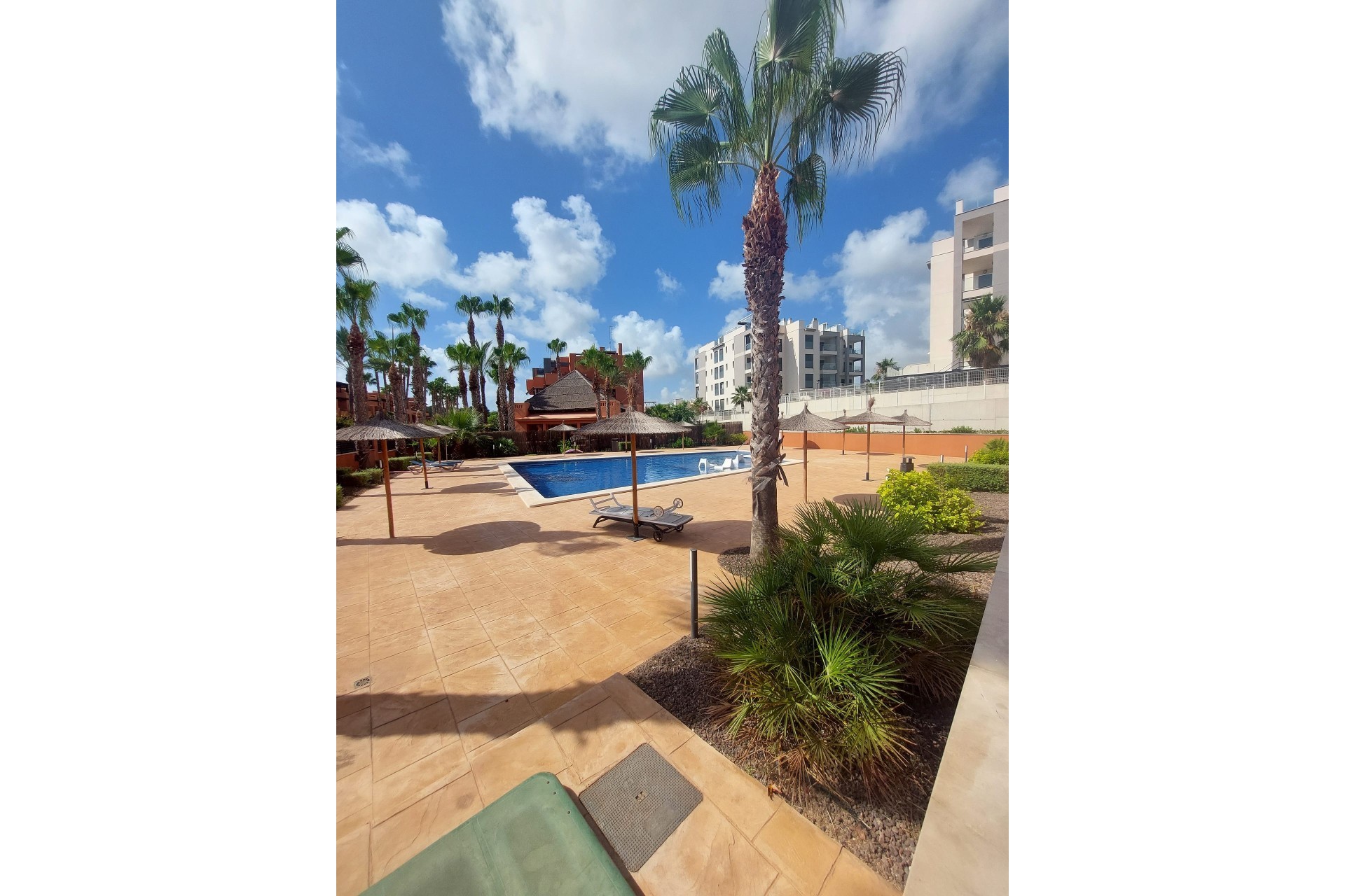 Venta - Apartamento / Piso -
Orihuela Costa