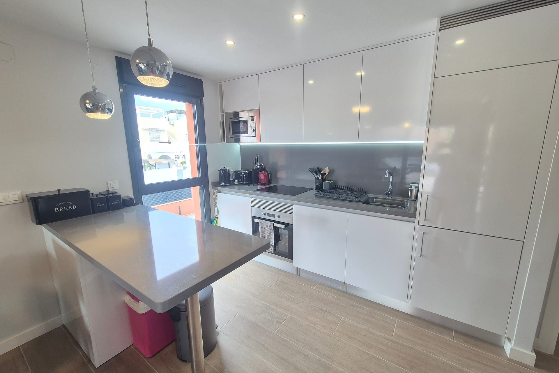 Venta - Apartamento / Piso -
Orihuela Costa
