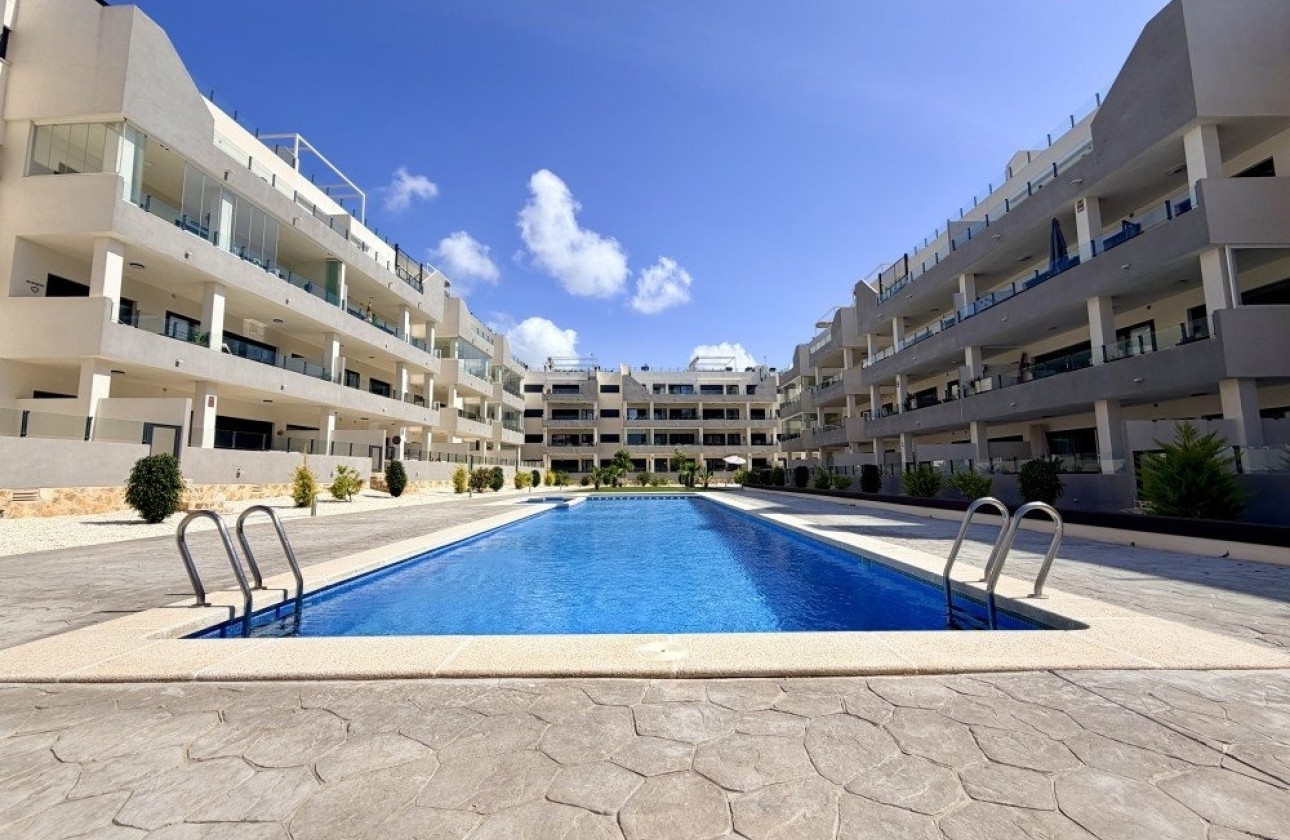 Venta - Apartamento / Piso -
Orihuela Costa