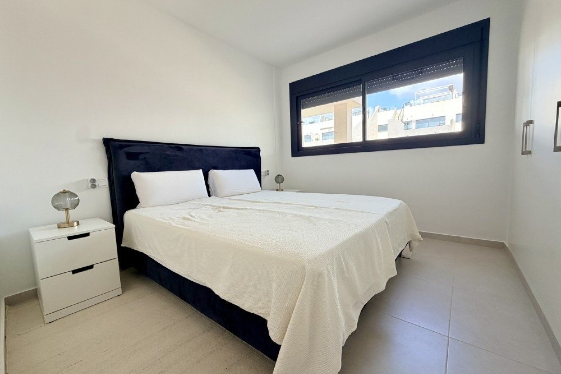 Venta - Apartamento / Piso -
Orihuela Costa