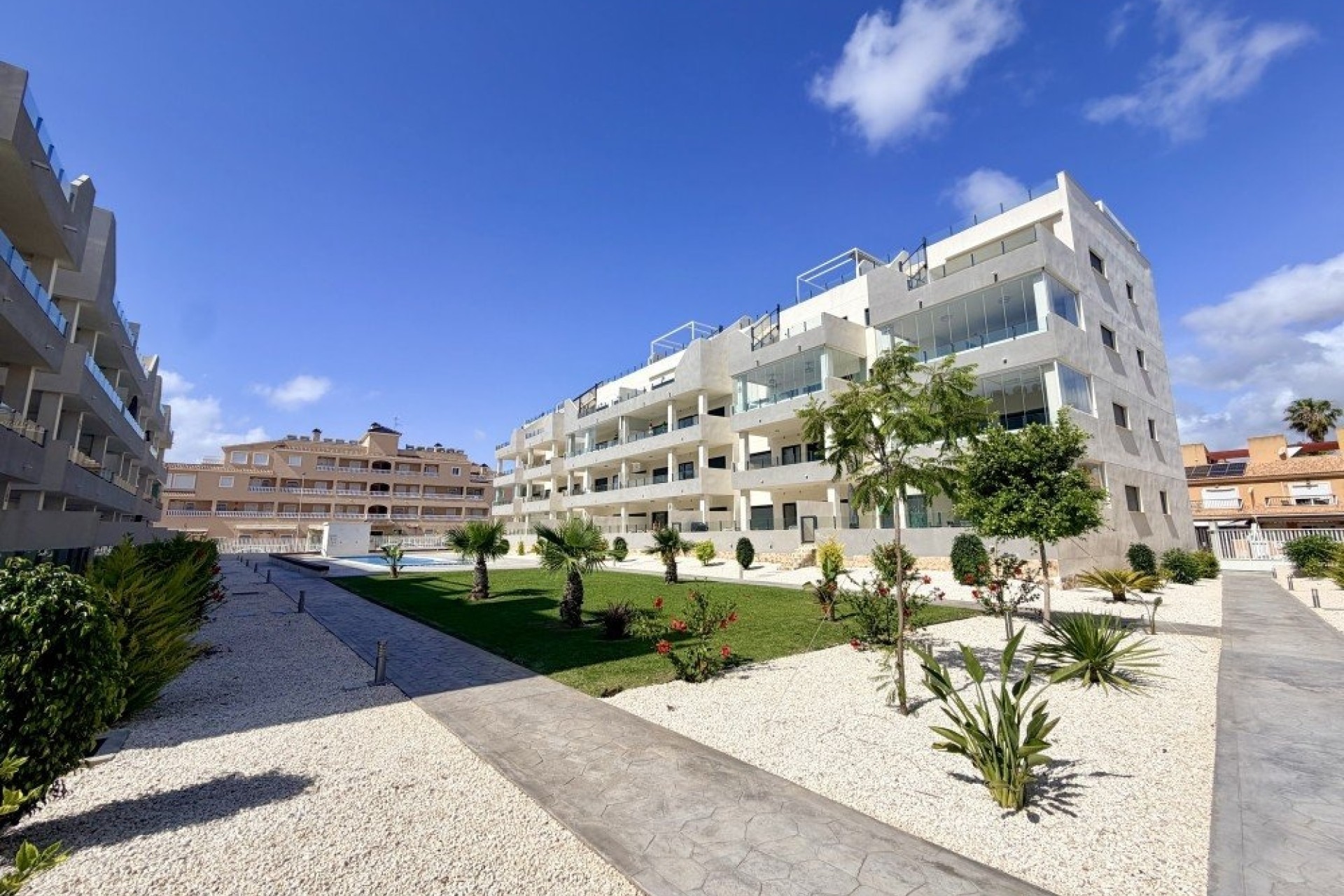 Venta - Apartamento / Piso -
Orihuela Costa