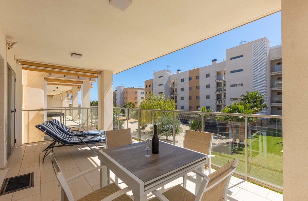 Venta - Apartamento / Piso -
Orihuela Costa