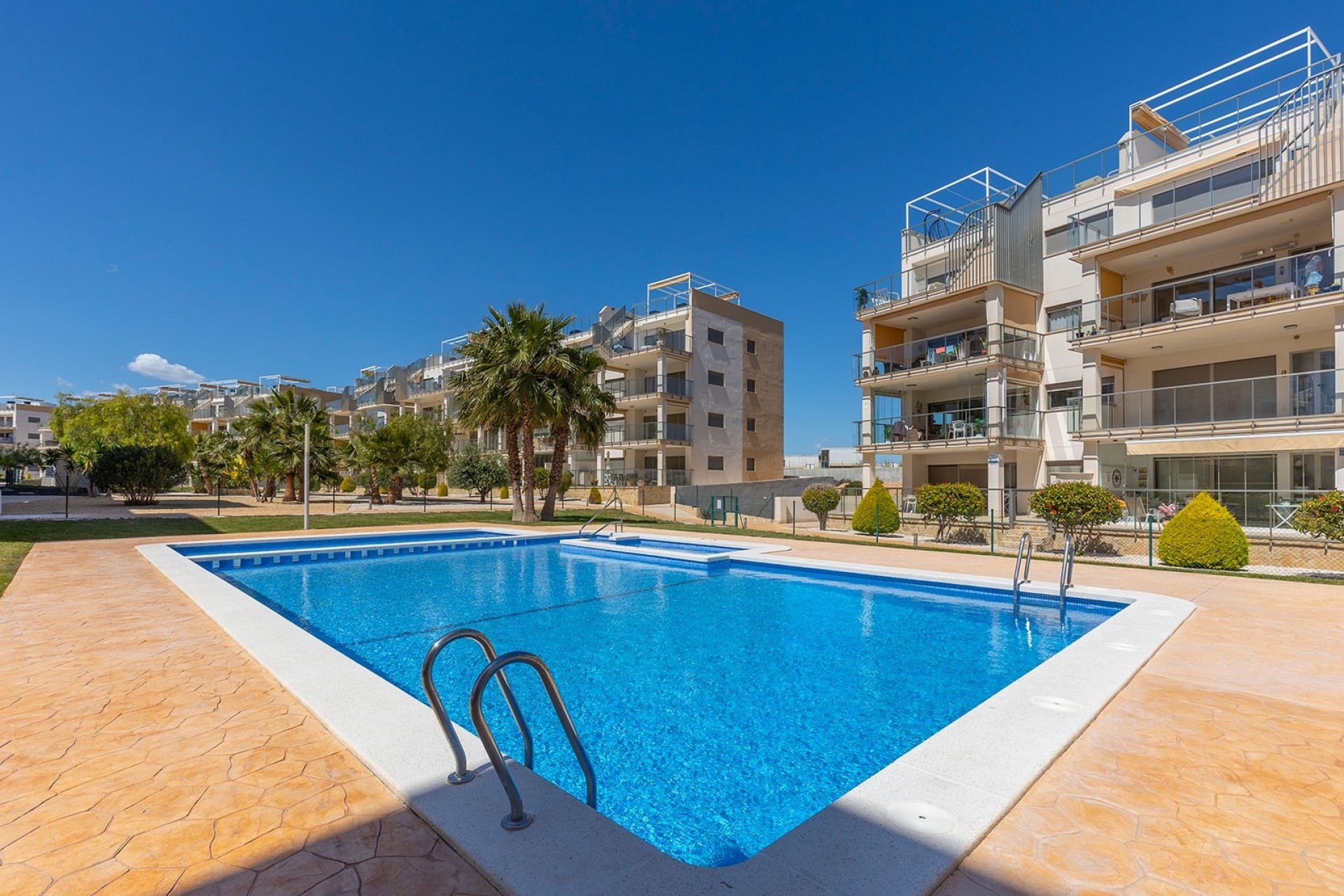 Venta - Apartamento / Piso -
Orihuela Costa