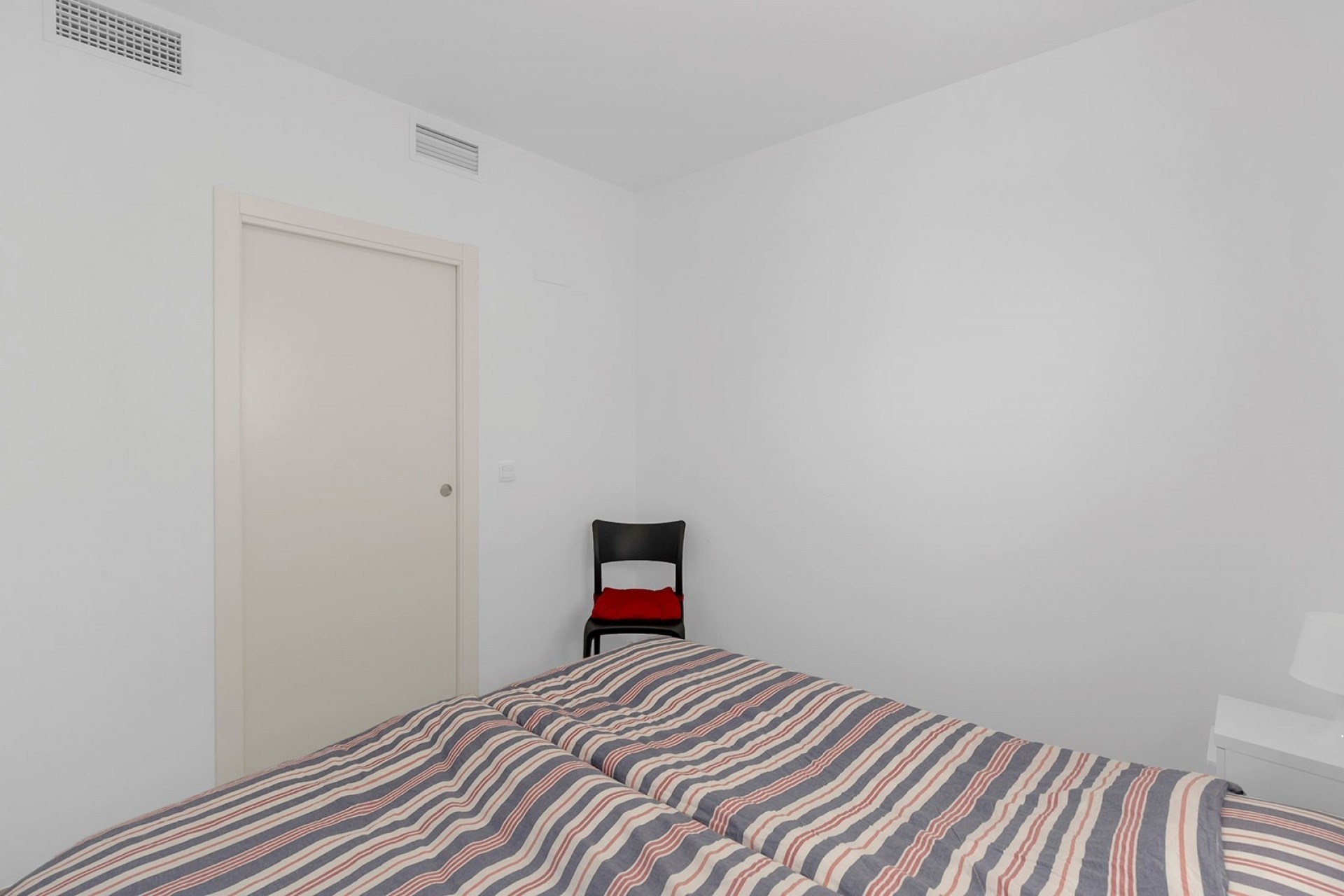 Venta - Apartamento / Piso -
Orihuela Costa
