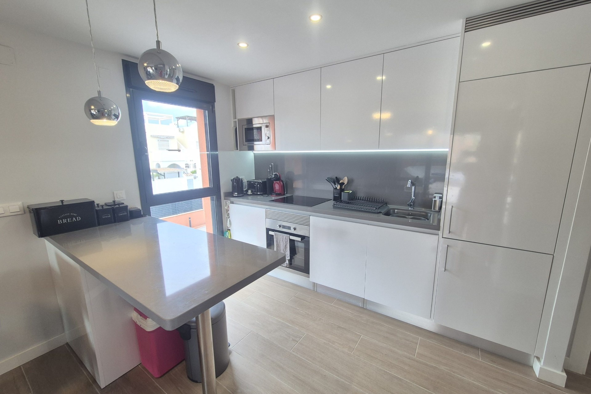 Venta - Apartamento / Piso -
Orihuela Costa