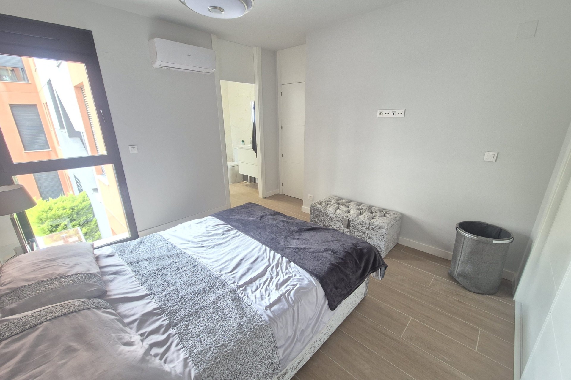 Venta - Apartamento / Piso -
Orihuela Costa