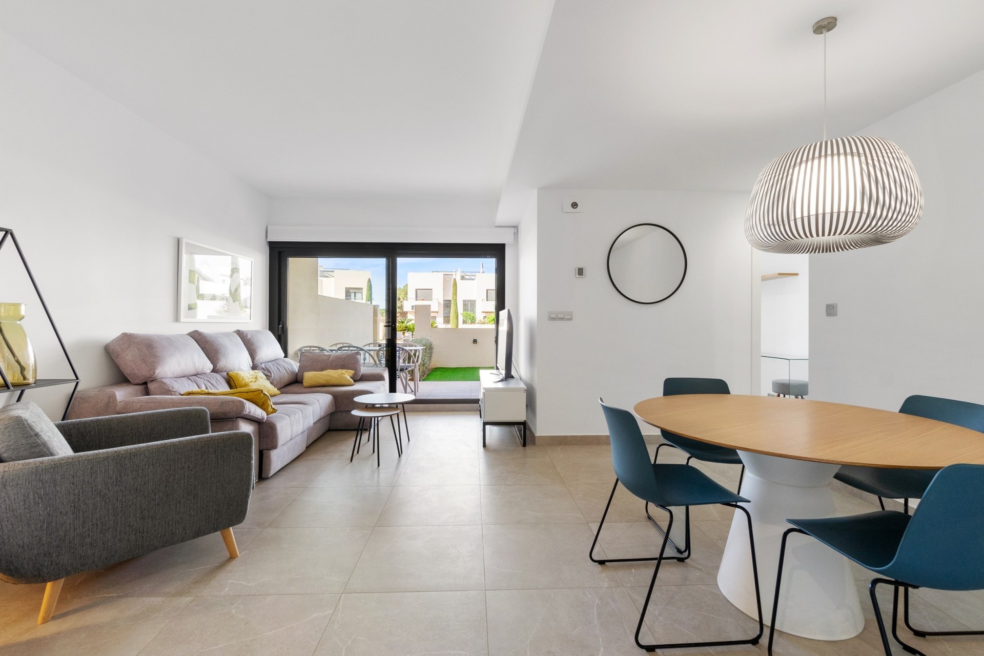 Venta - Apartamento / Piso -
Orihuela - Inland