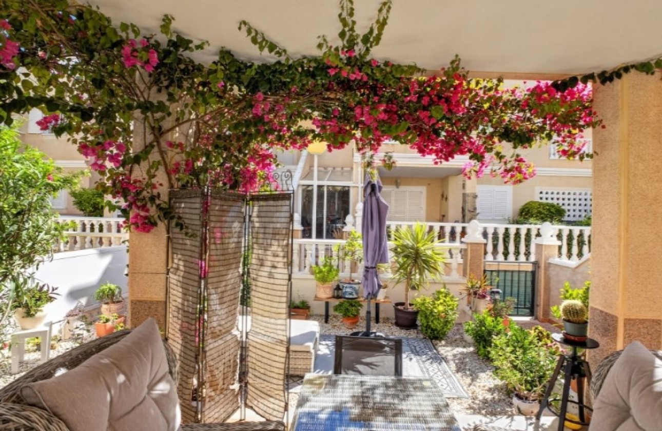 Venta - Apartamento / Piso -
Orihuela - Inland