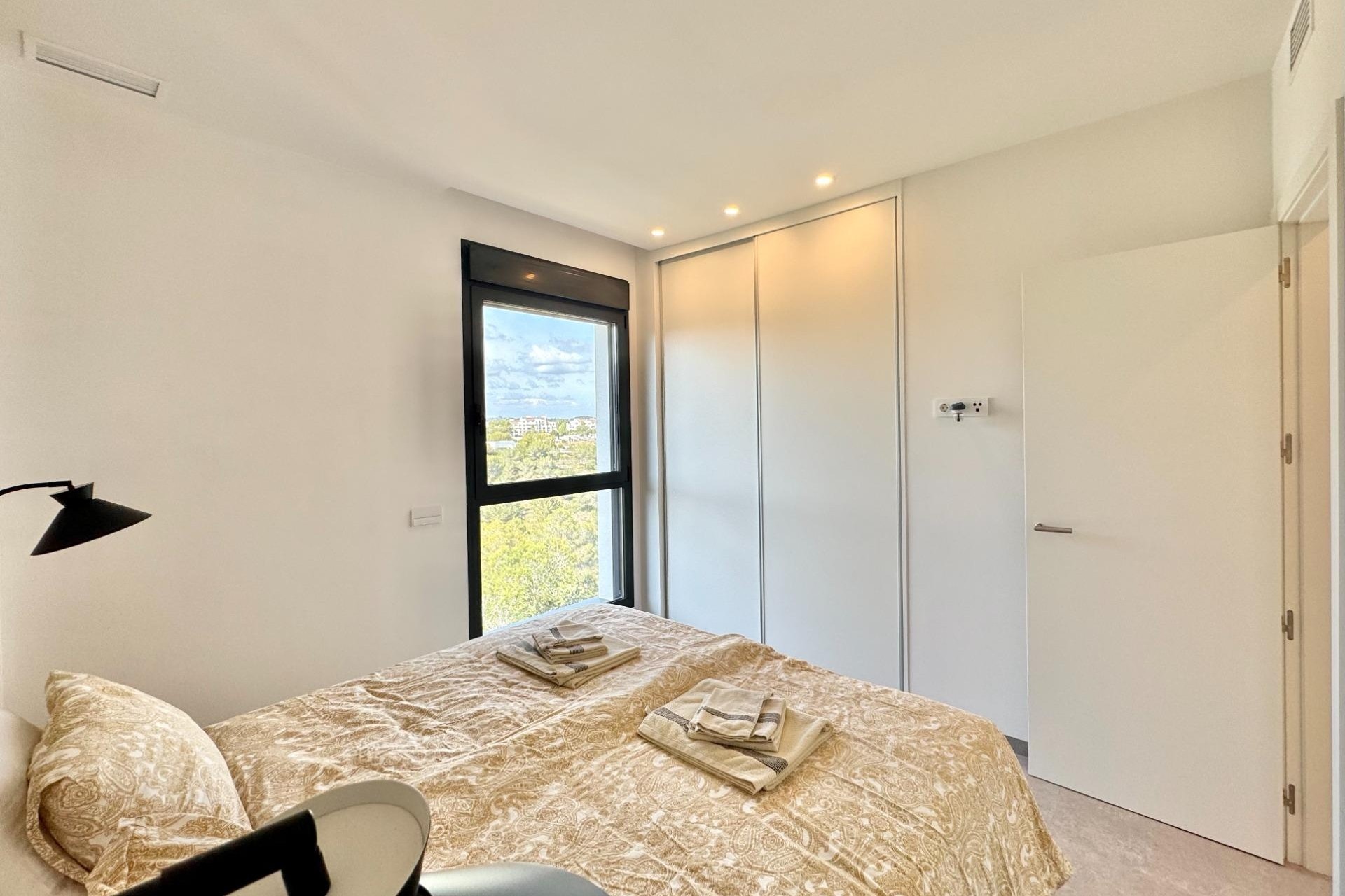 Venta - Apartamento / Piso -
Orihuela - Las Colinas Golf