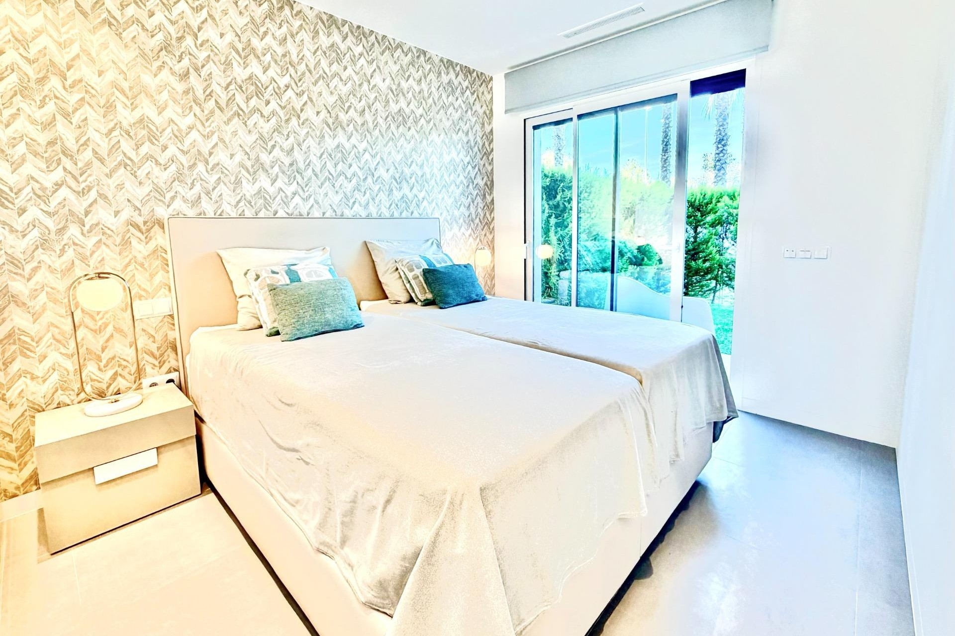 Venta - Apartamento / Piso -
Orihuela - Las Colinas Golf
