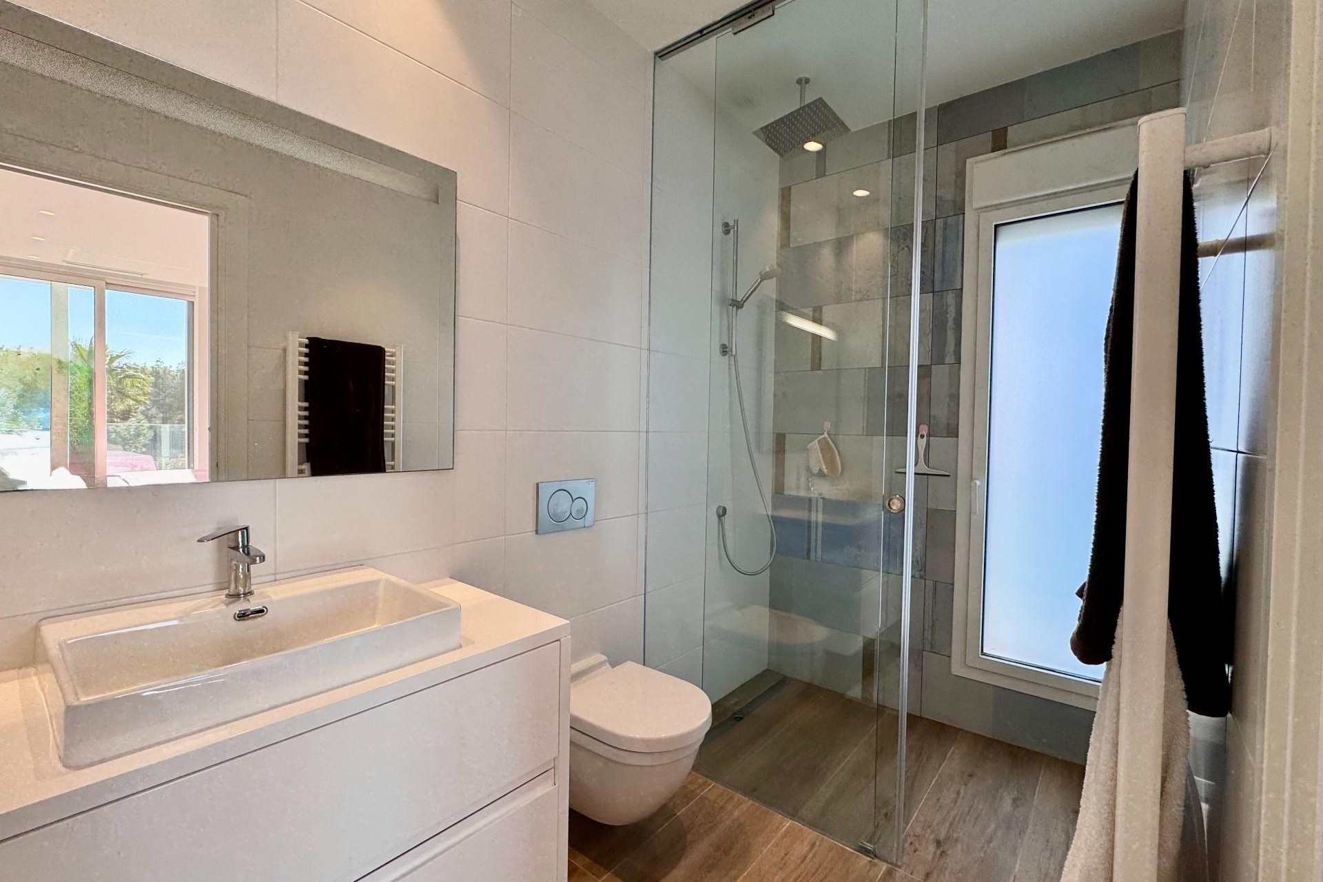 Venta - Apartamento / Piso -
Orihuela - Las Colinas Golf